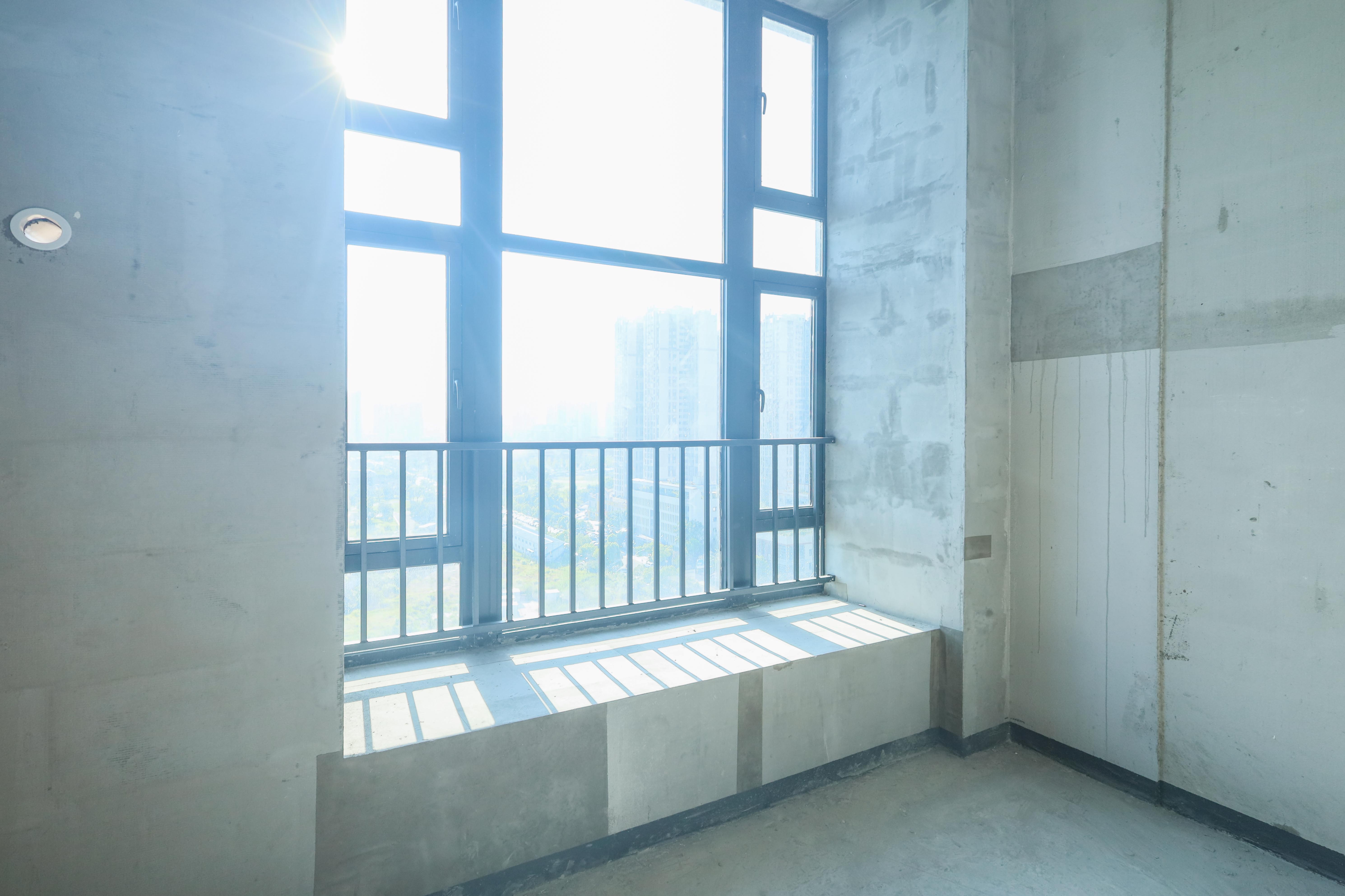 中海阅溪府  1室0厅0卫   31.00万阳台
