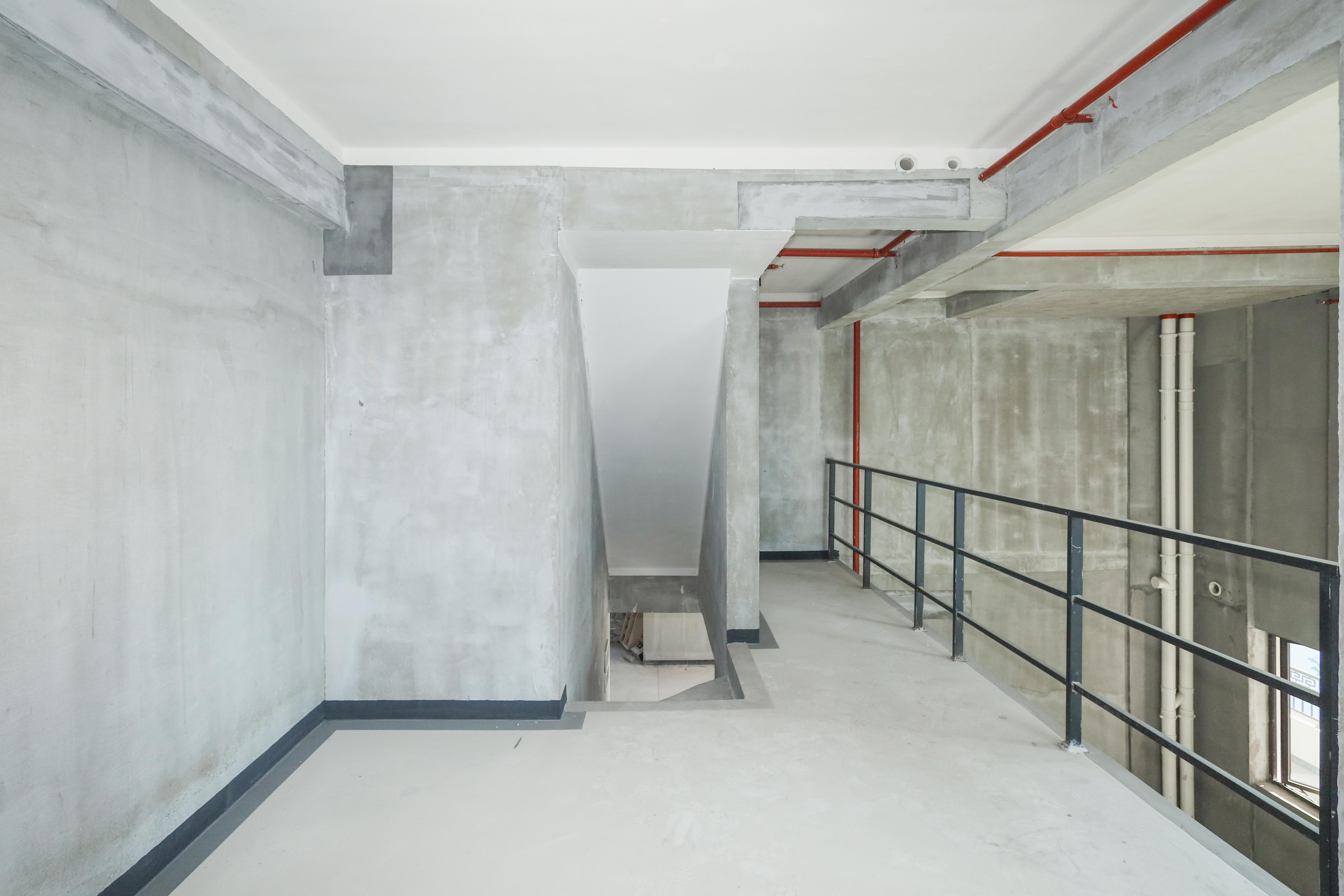 建发央著  4室2厅2卫   288.00万卧室