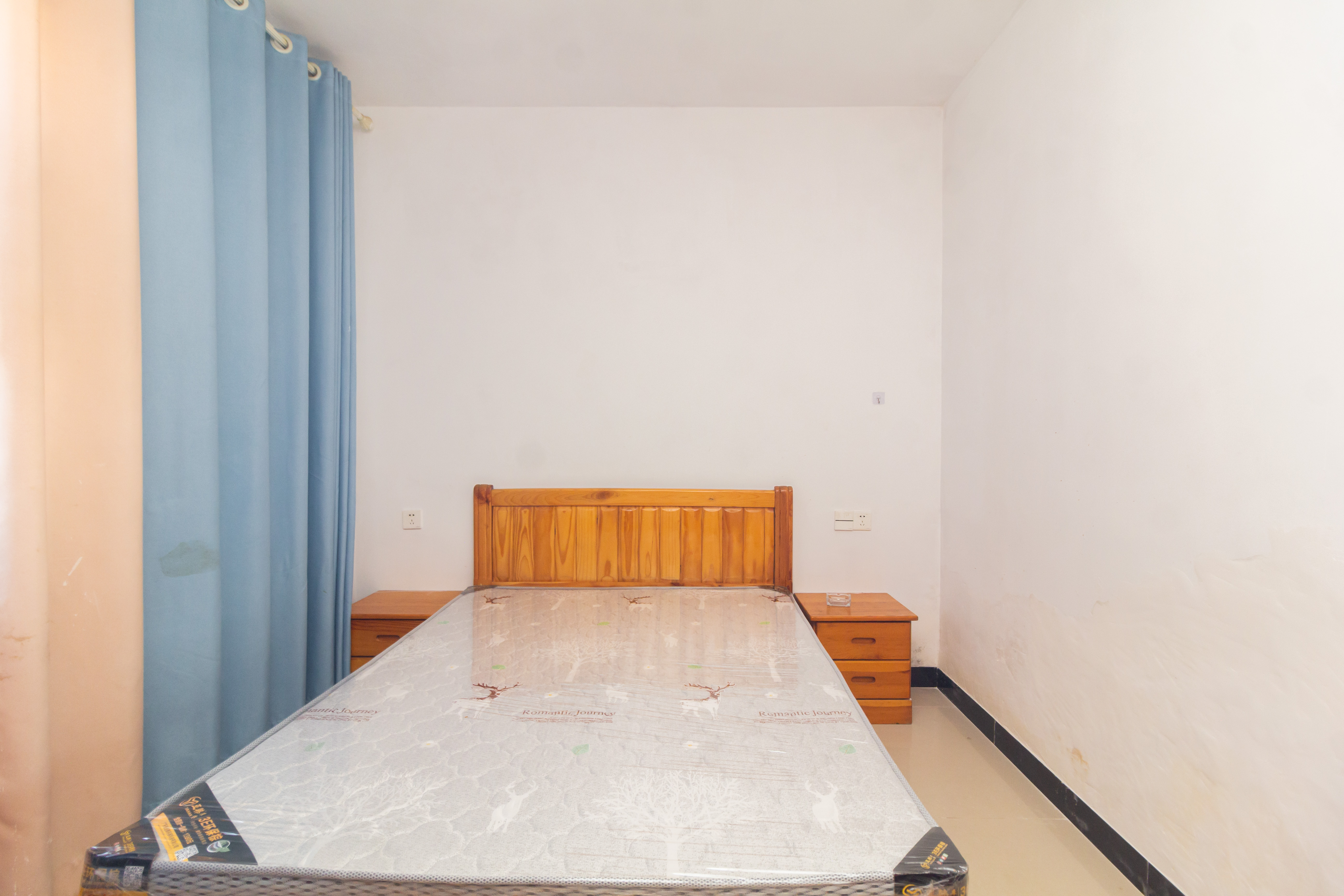 中国铁建国际城二期  3室2厅1卫    60.0万 中国铁建国际城二期  3室2厅1卫    60.0万卧室