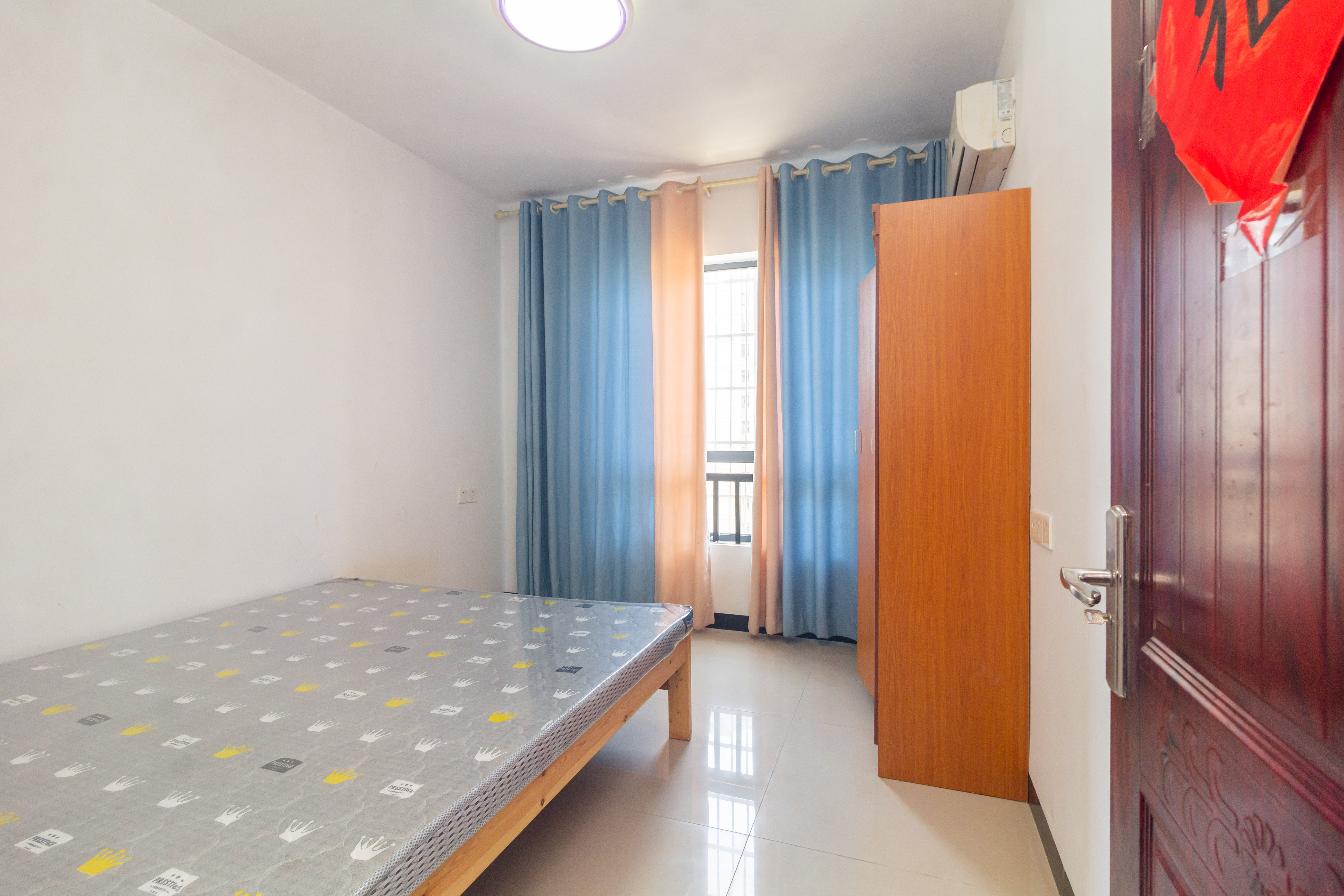 中国铁建国际城二期  3室2厅1卫    60.0万 中国铁建国际城二期  3室2厅1卫    60.0万卧室