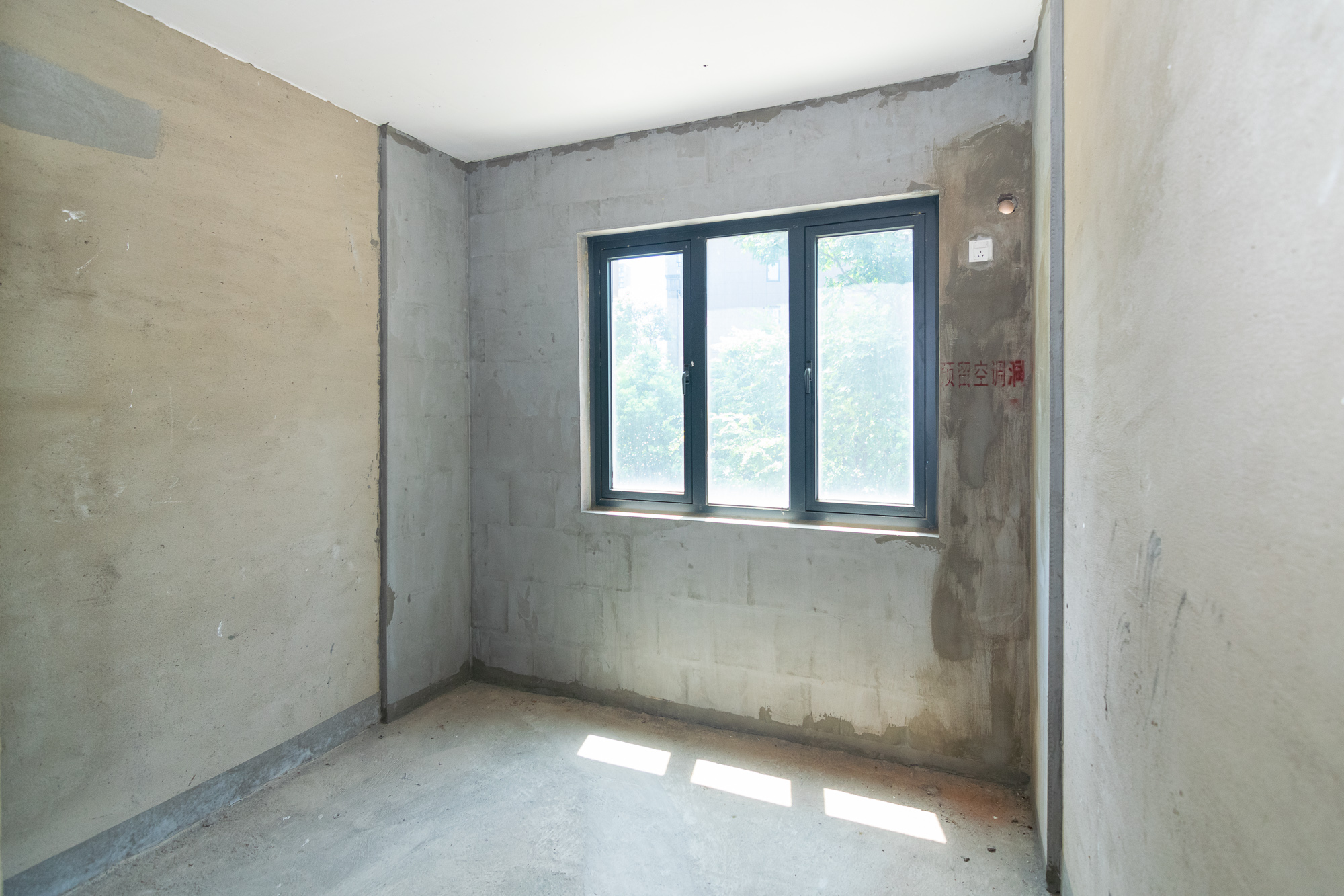 中粮观澜壹品 4室2厅2卫 135.0万 中粮观澜壹品 4室2厅2卫 135.0万卧室