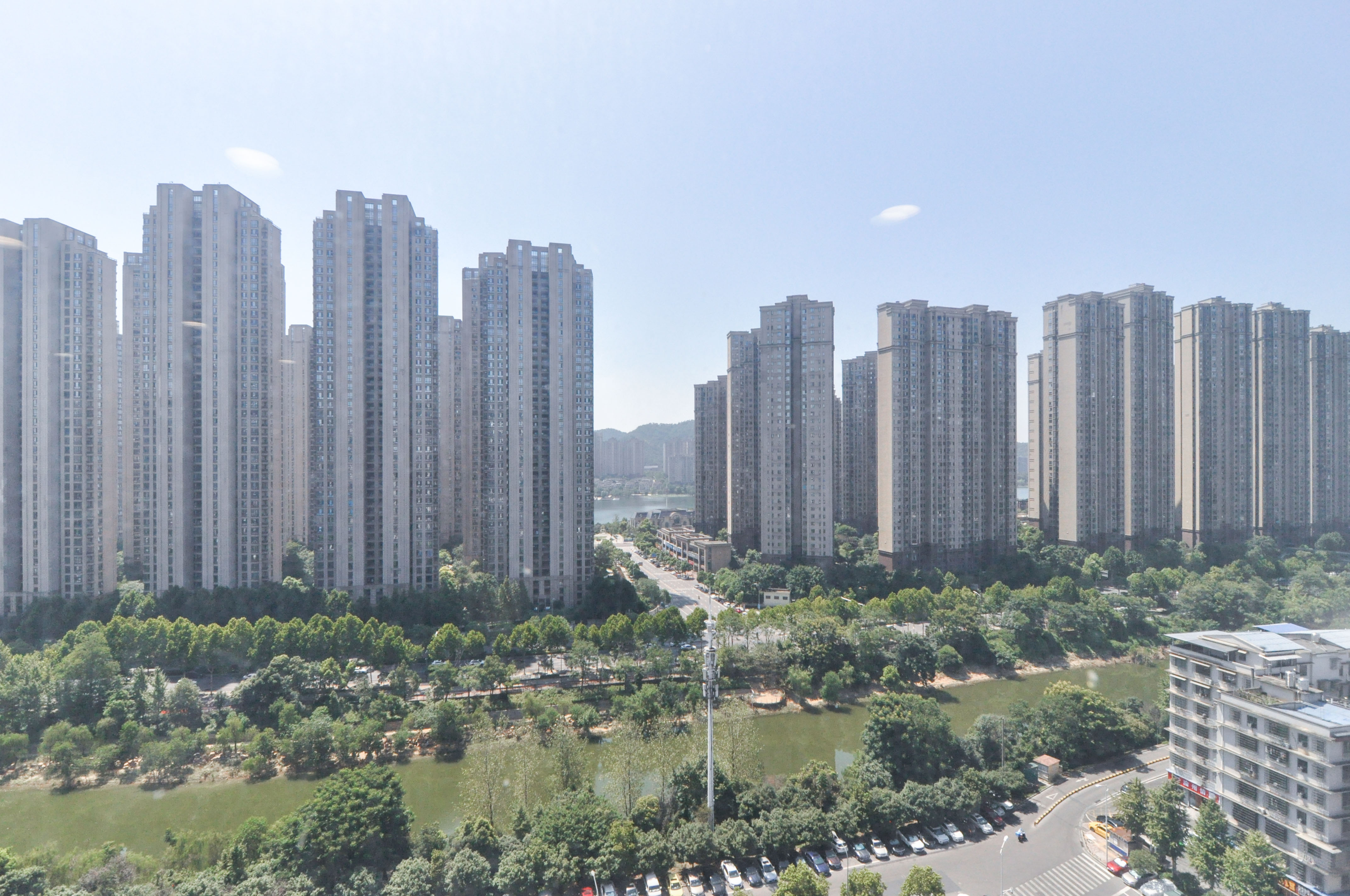 华润琨瑜府  1室1厅1卫   65.00万其他