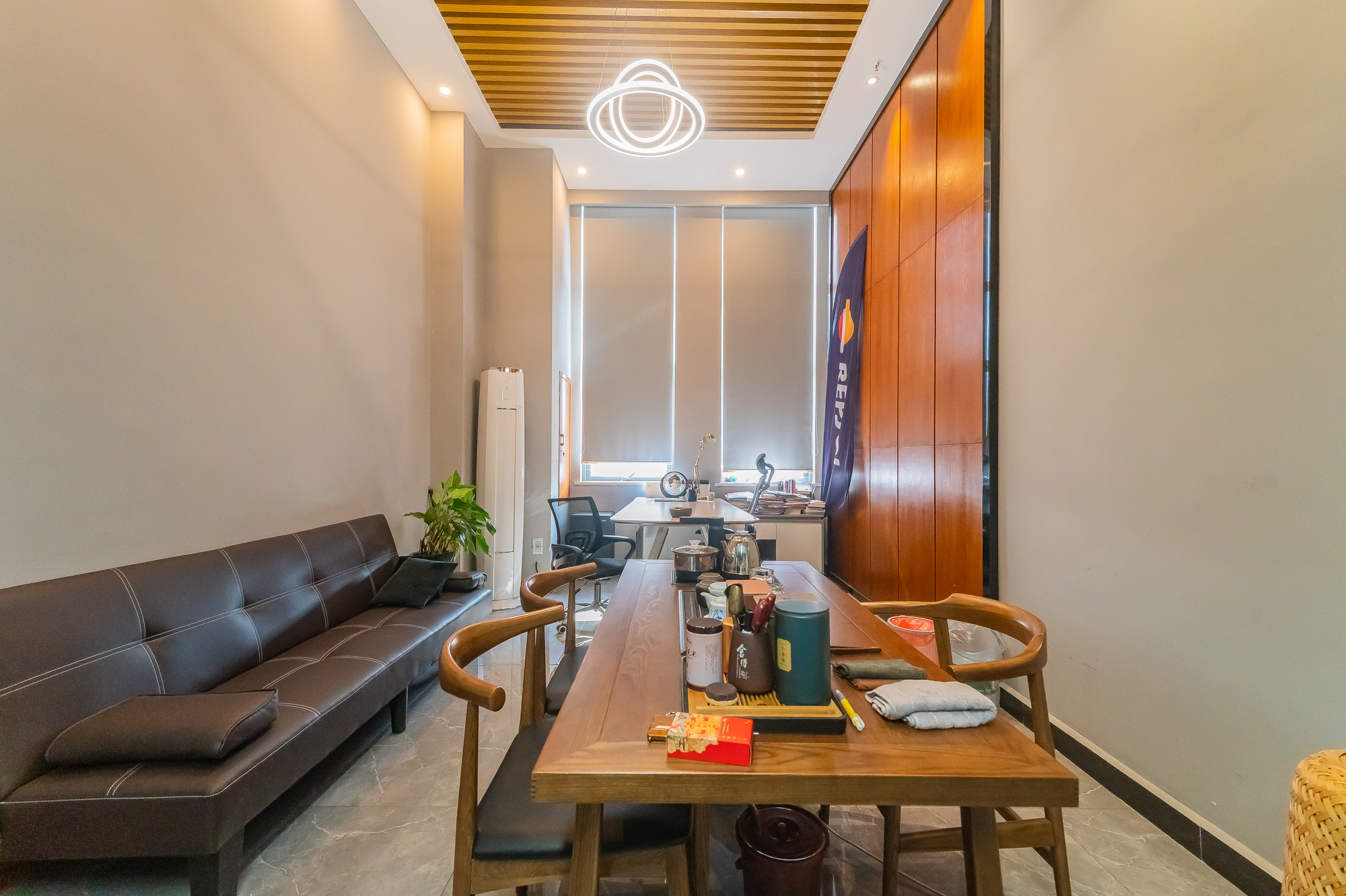 华润置地广场二期  1室1厅1卫    35.0万 华润置地广场二期  1室1厅1卫    35.0万客厅