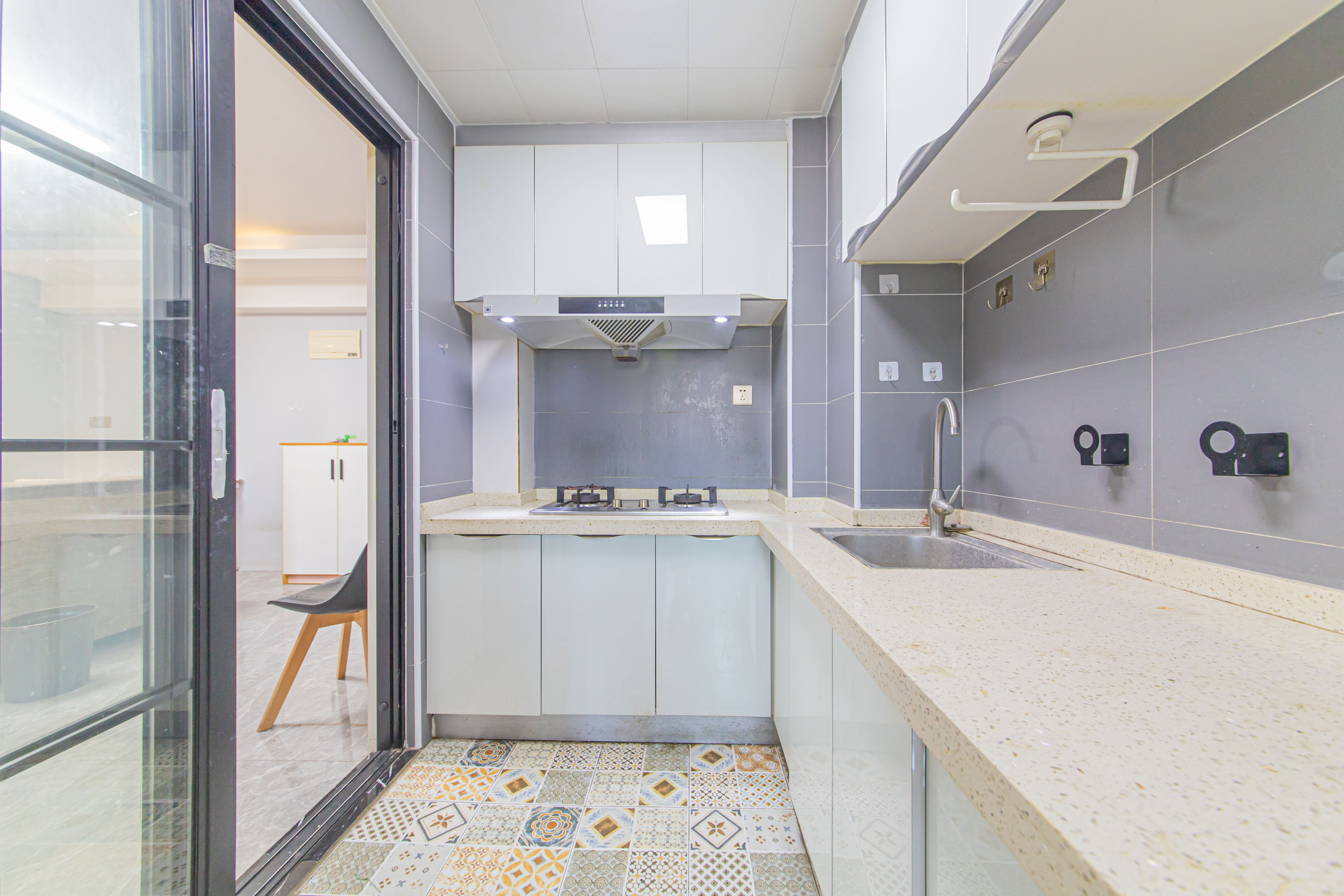 中建芙蓉嘉苑 2室1厅1卫 40.0万 中建芙蓉嘉苑 2室1厅1卫 40.0万厨房