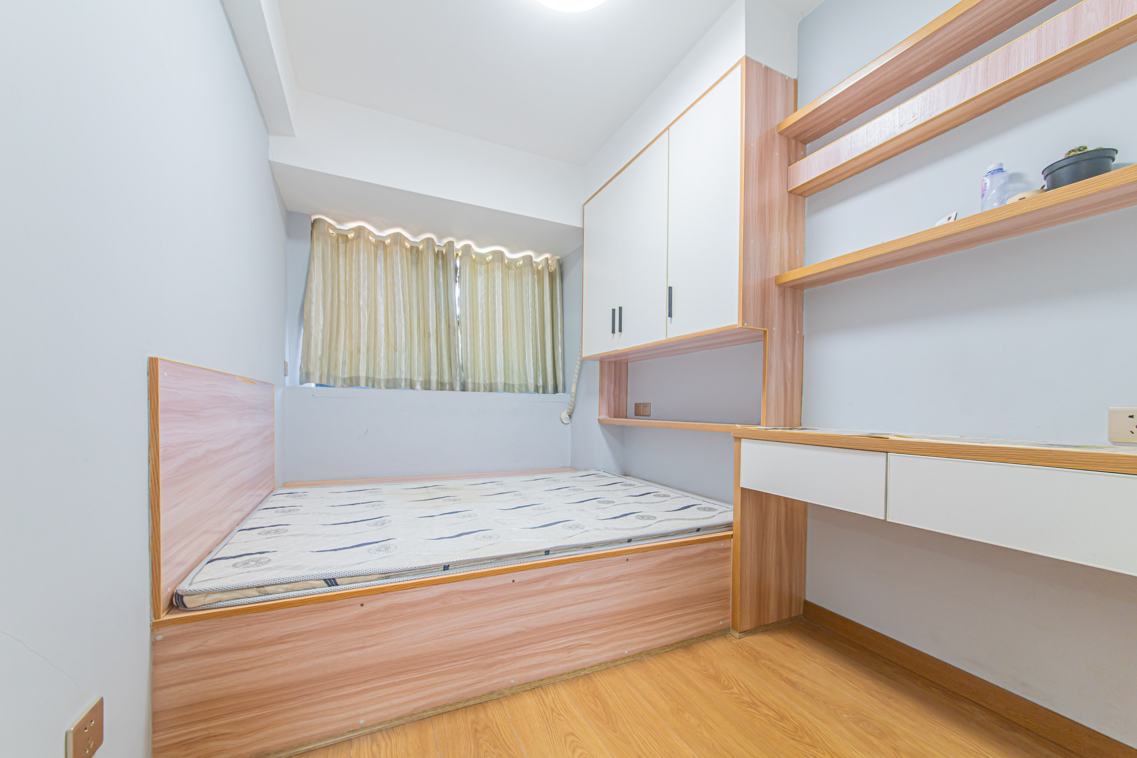 中建芙蓉嘉苑 2室1厅1卫 40.0万 中建芙蓉嘉苑 2室1厅1卫 40.0万卧室