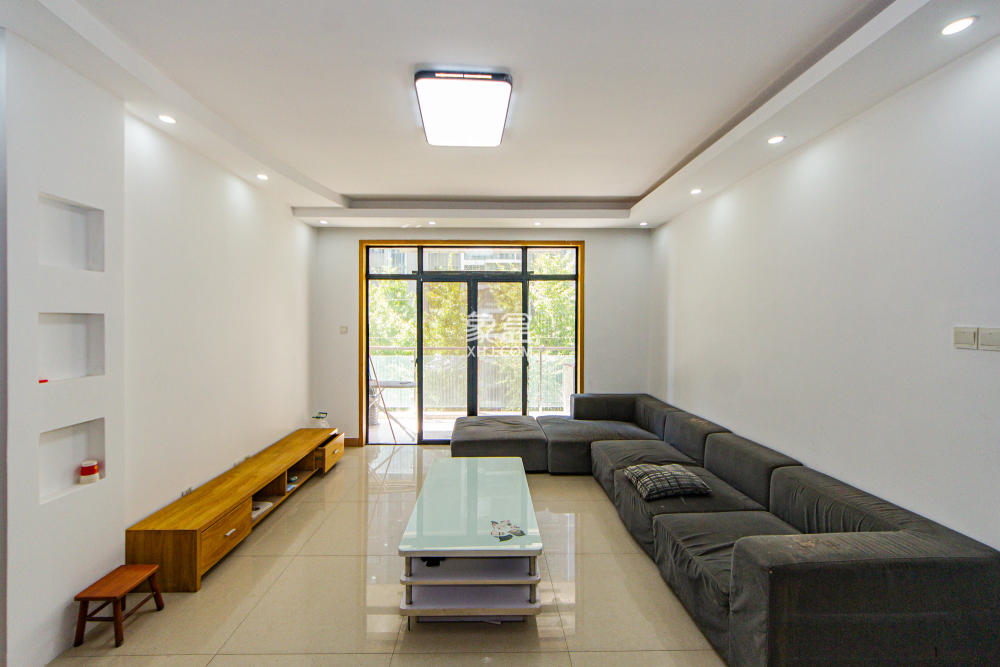 湘江世纪城贯江苑  3室2厅2卫    119.0万