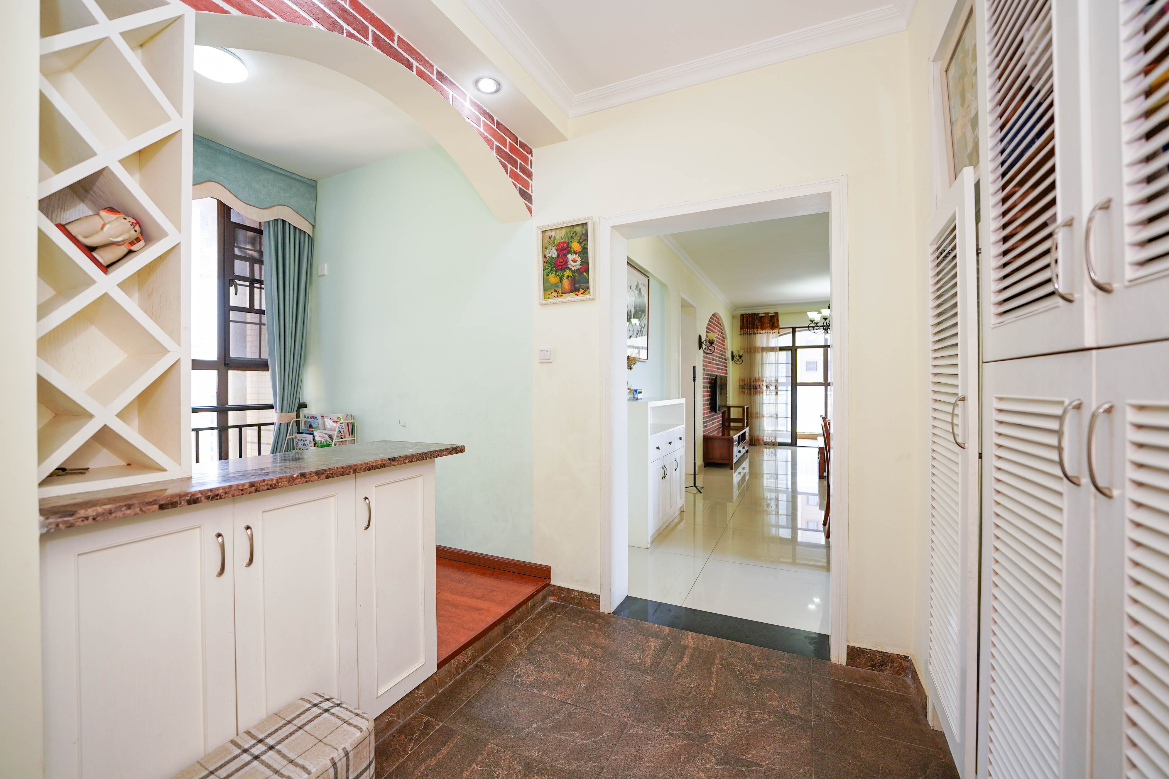 宏聚地中海 3室2厅2卫 95.0万 宏聚地中海 3室2厅2卫 95.0万其他