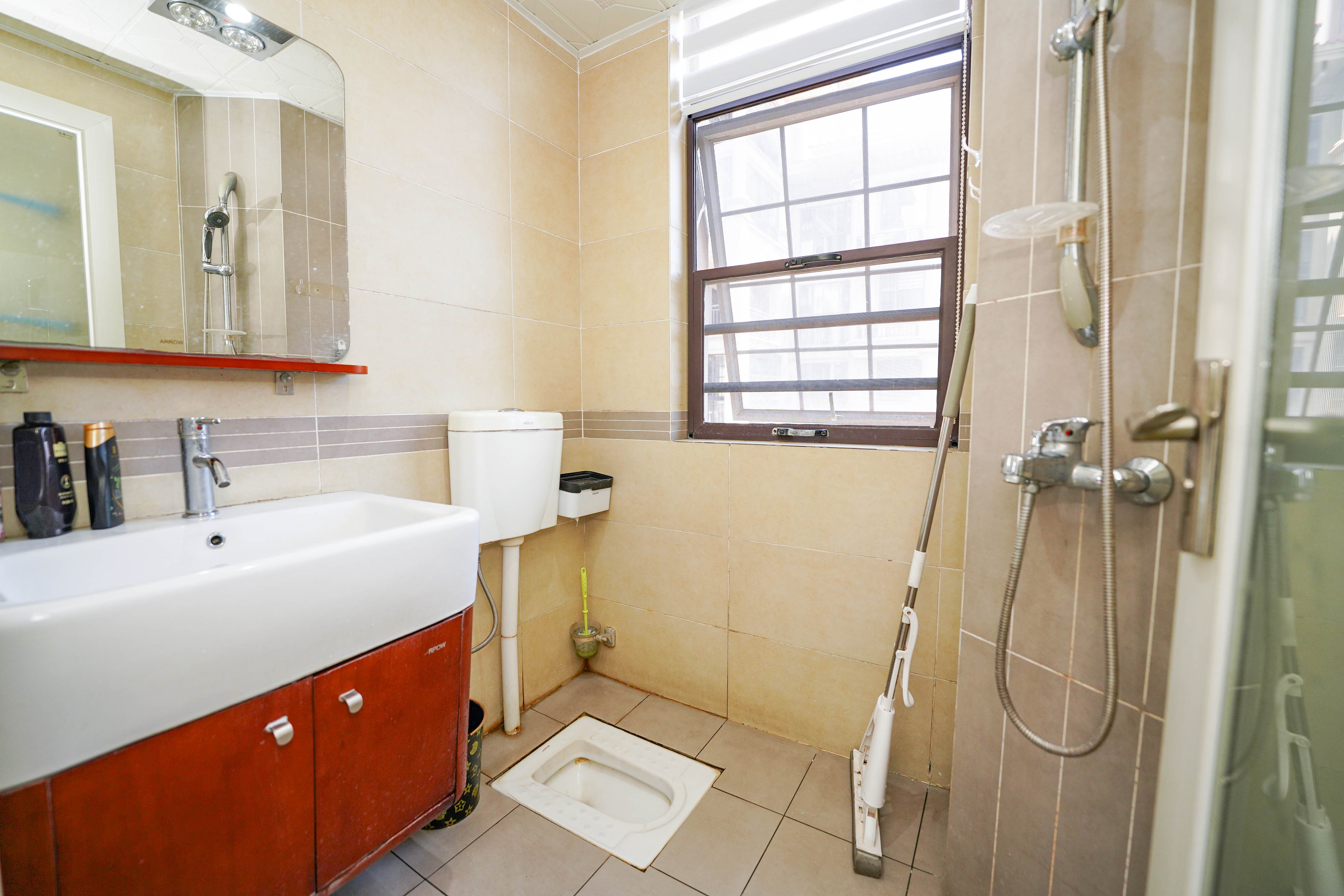 宏聚地中海 3室2厅2卫 95.0万 宏聚地中海 3室2厅2卫 95.0万其他