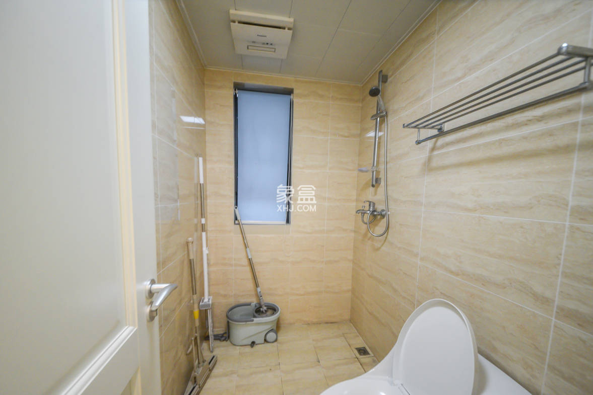 万科魅力之城观澜里 3室2厅2卫 115.0万 万科魅力之城观澜里 3室2厅2卫 115.0万其他