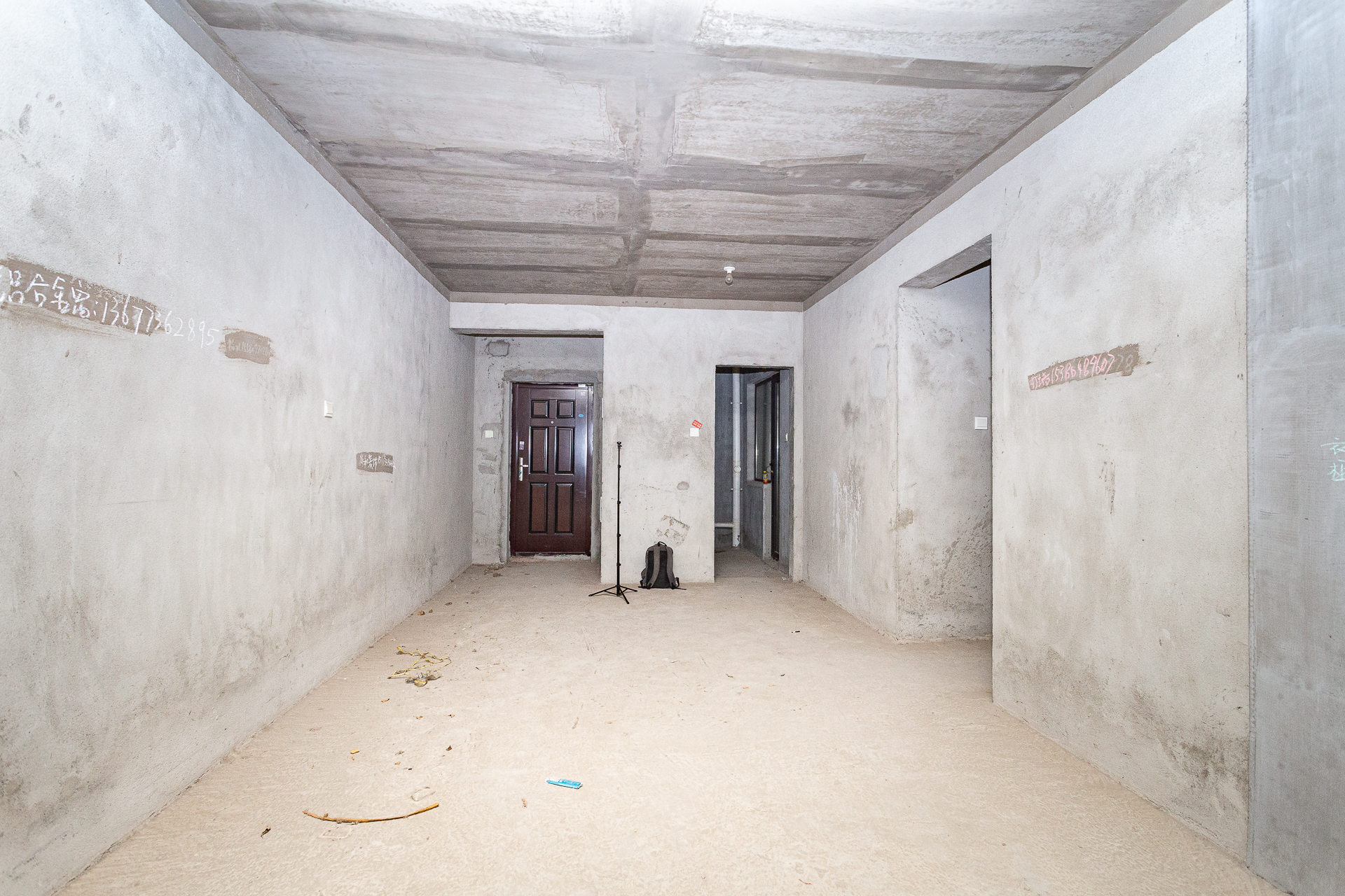 勤诚达境界城 3室2厅2卫 79.0万 勤诚达境界城 3室2厅2卫 79.0万客厅