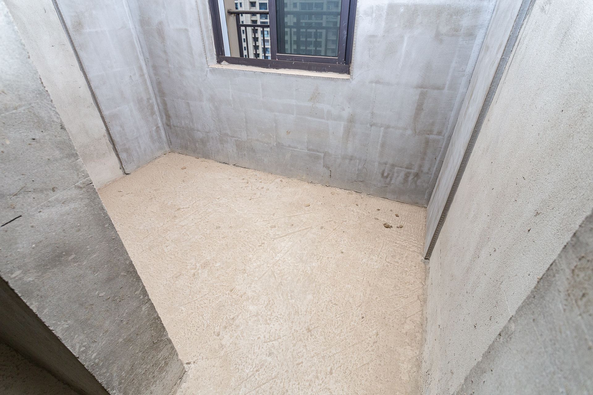 勤诚达境界城 3室2厅2卫 79.0万 勤诚达境界城 3室2厅2卫 79.0万卧室