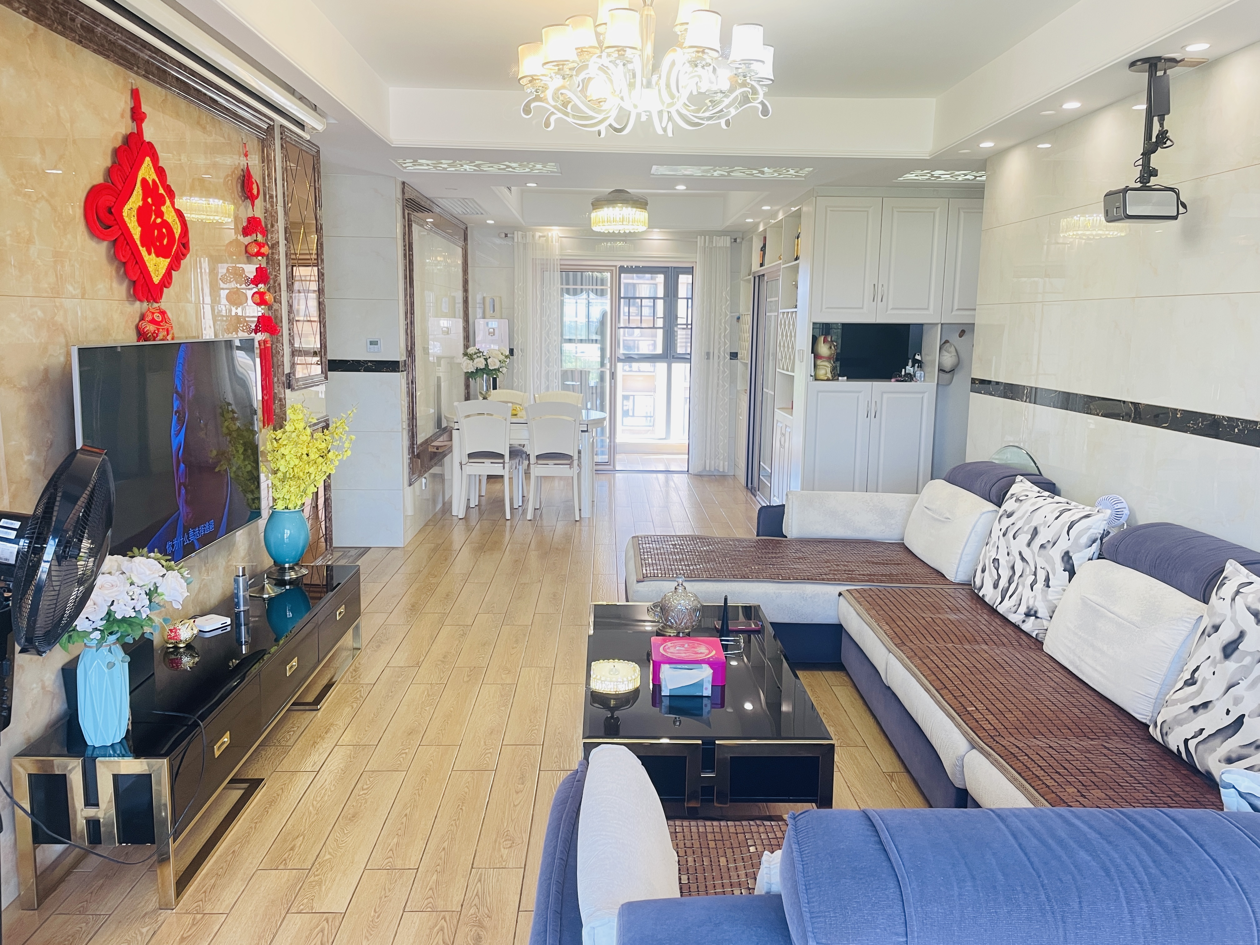 提香蓝岸 3室2厅2卫 89.8万 提香蓝岸 3室2厅2卫 89.8万室内图