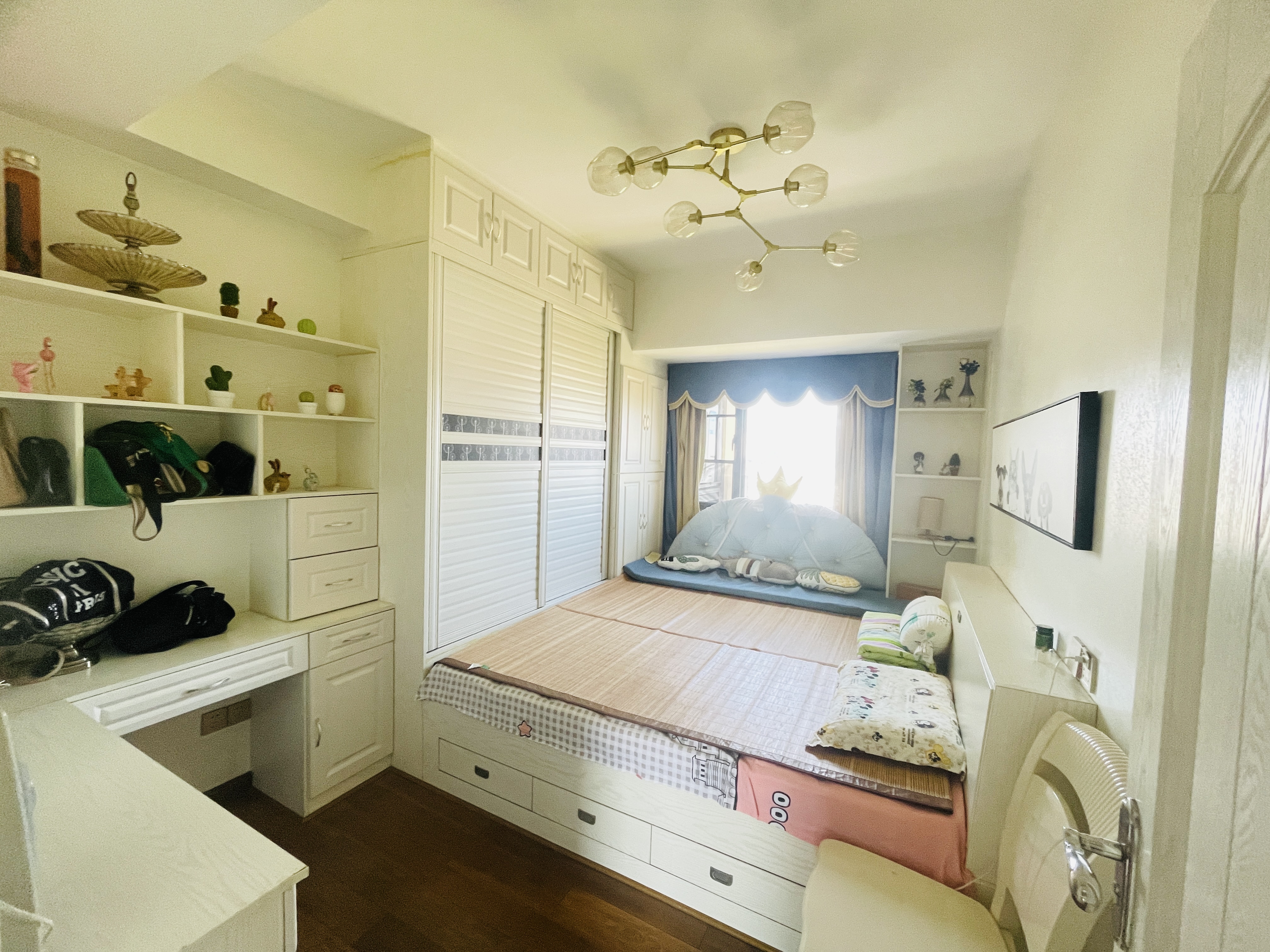 提香蓝岸 3室2厅2卫 89.8万 提香蓝岸 3室2厅2卫 89.8万室内图