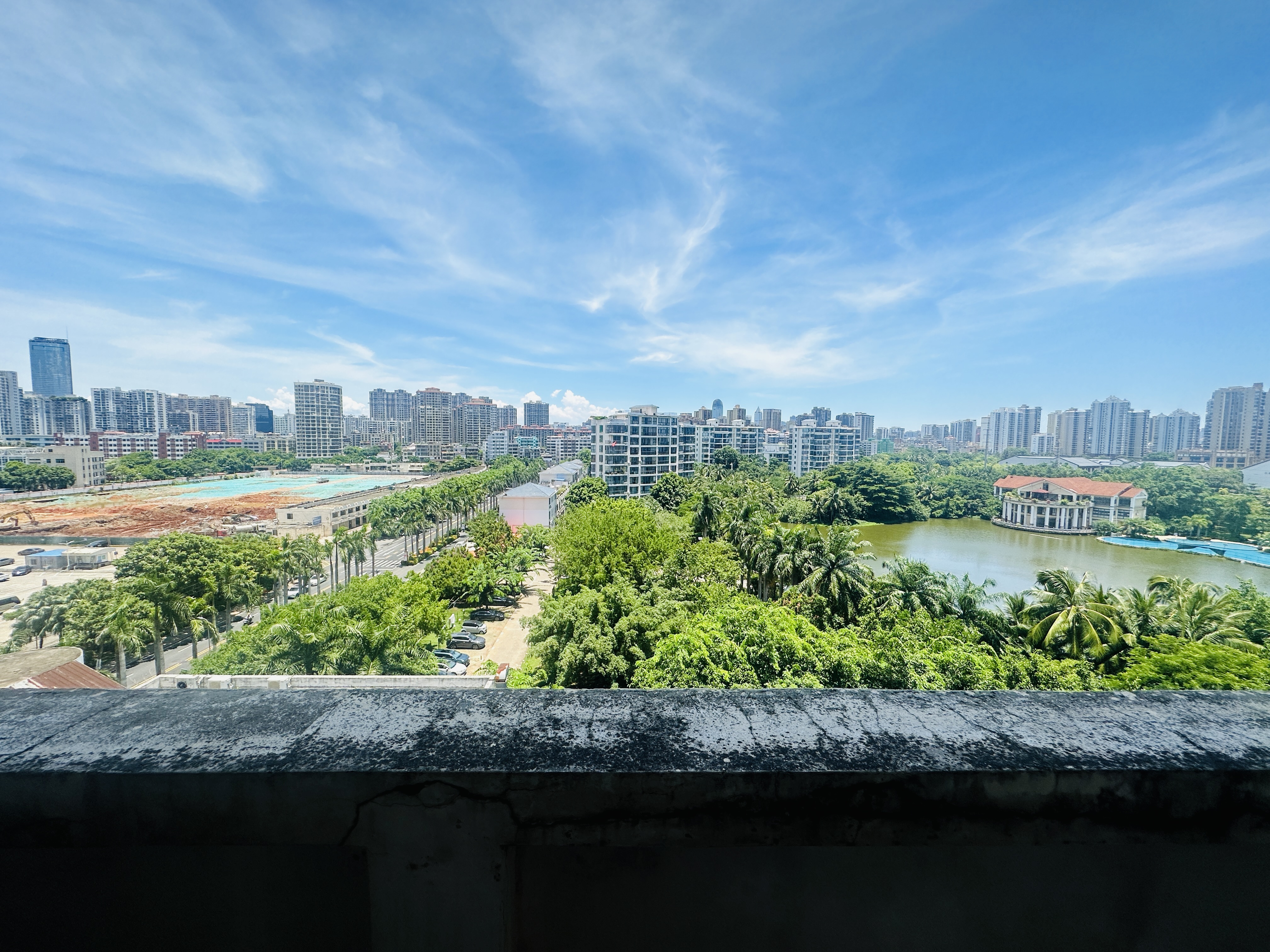 水云天 4室2厅2卫 175.0万 水云天 4室2厅2卫 175.0万阳台