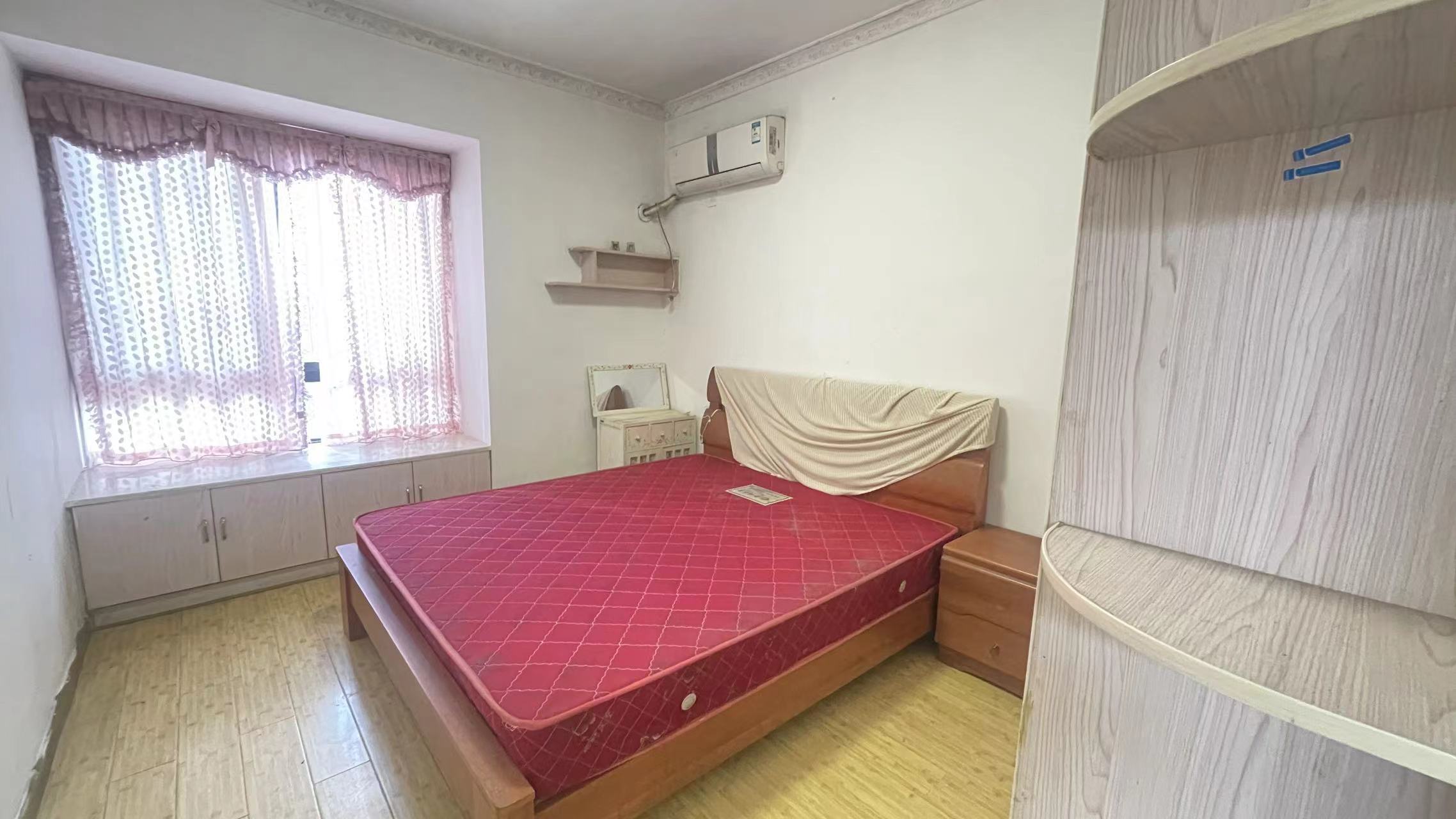 曼哈顿花园 2室2厅1卫 38.0万 曼哈顿花园 2室2厅1卫 38.0万室内图