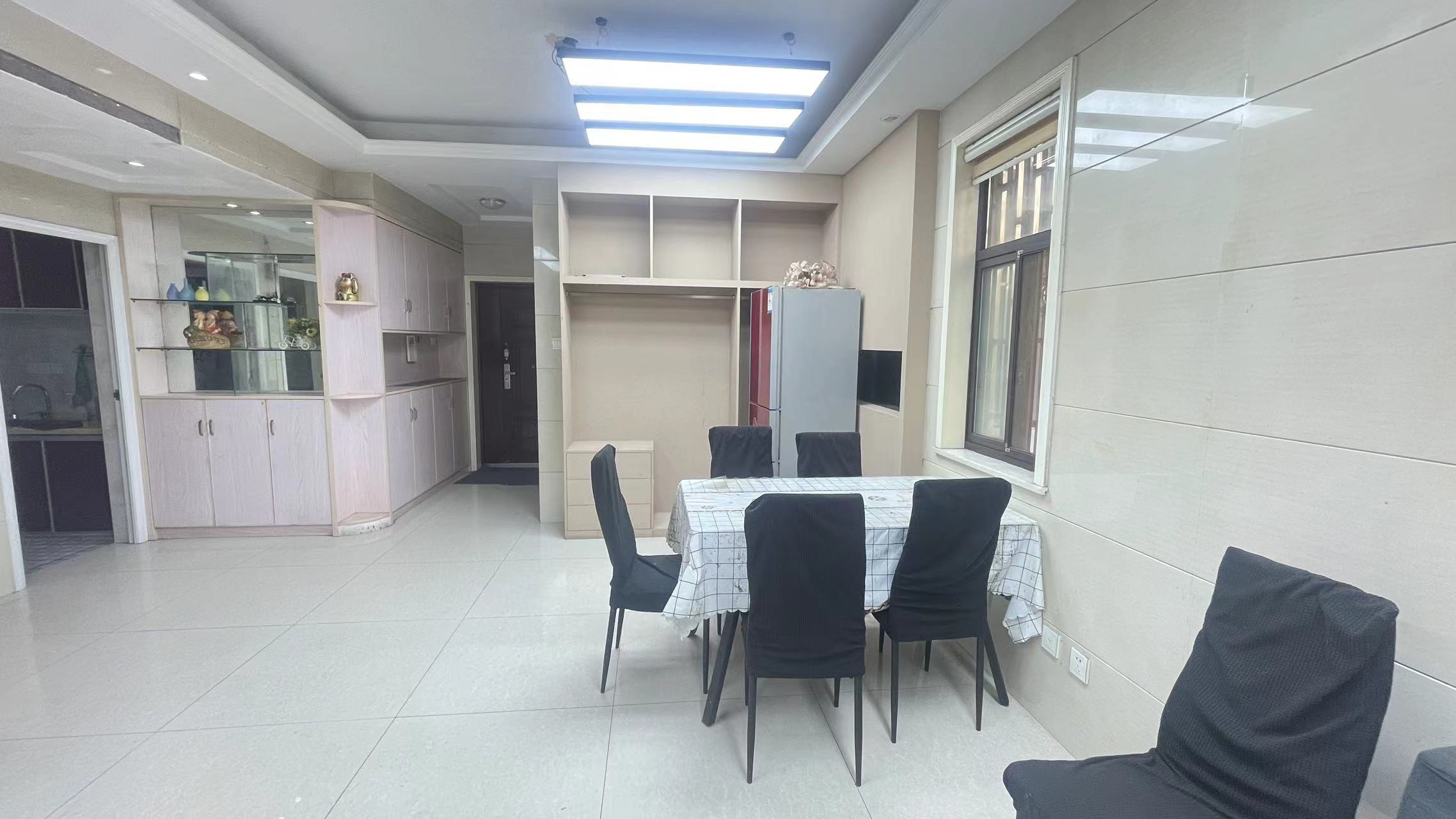 曼哈顿花园 2室2厅1卫 38.0万 曼哈顿花园 2室2厅1卫 38.0万室内图