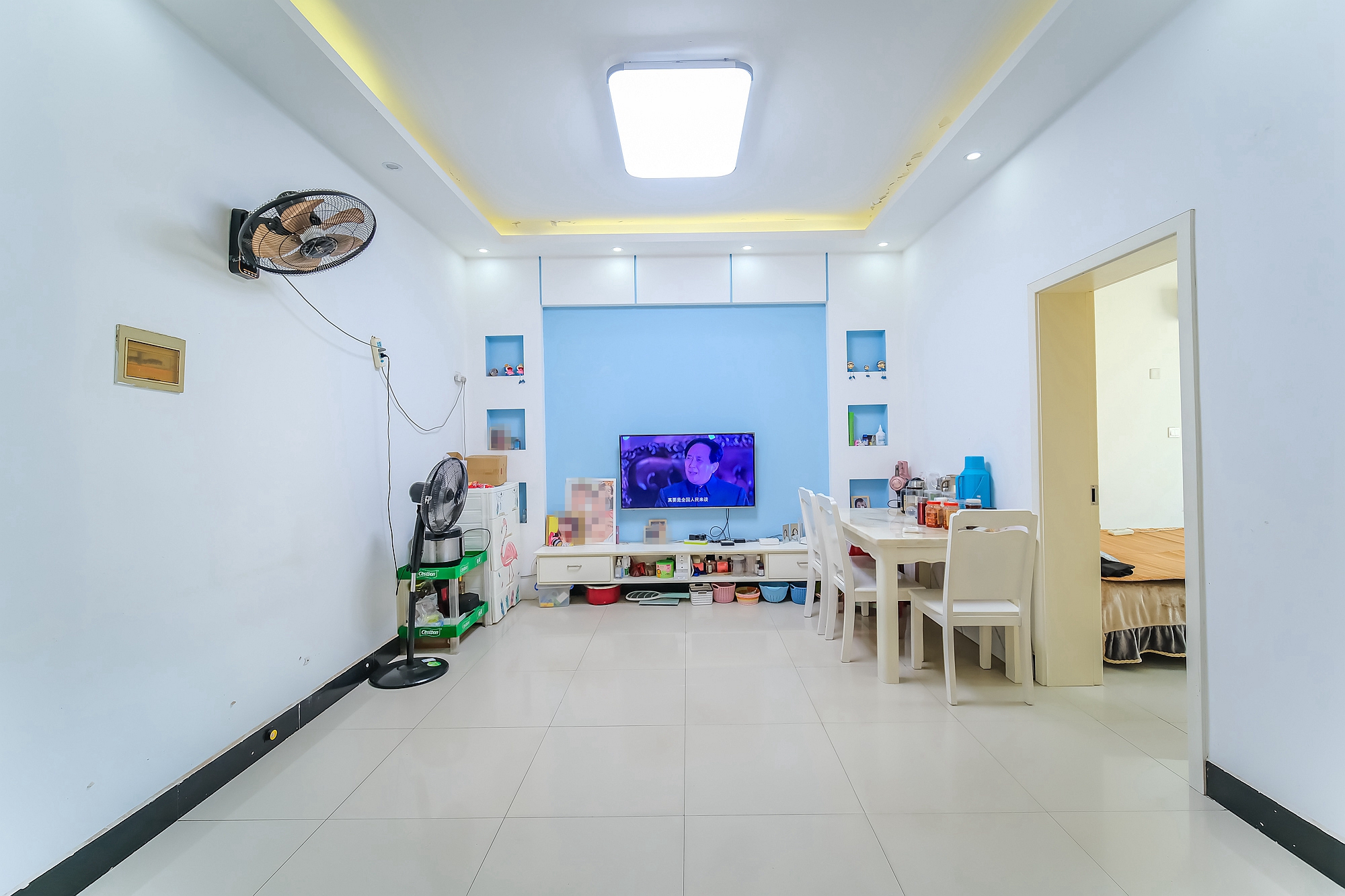 城西安置小区  2室2厅1卫    32.8万 城西安置小区  2室2厅1卫    32.8万