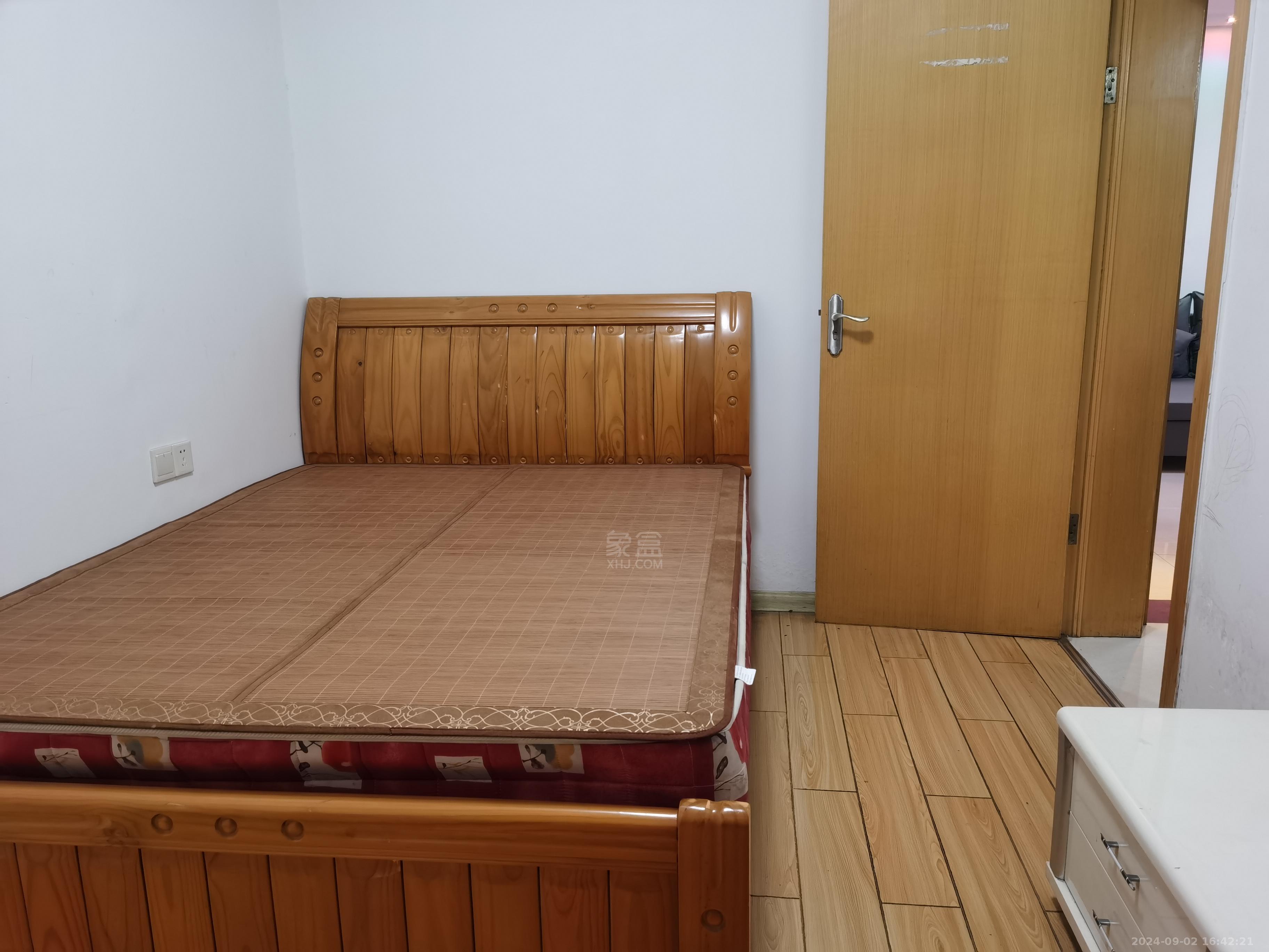 蓝盾景园二期 2室2厅1卫 1900.0元/月 蓝盾景园二期 2室2厅1卫 1900.0元/月室内图