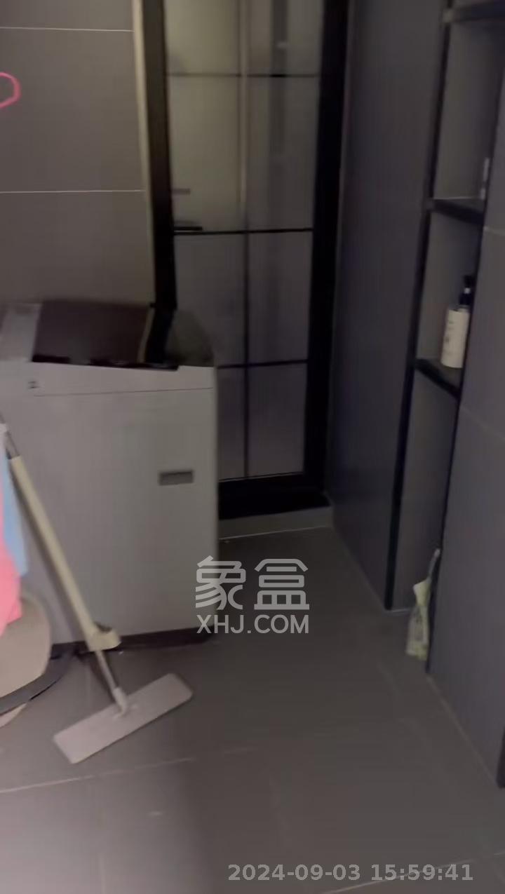 和润园三期  3室2厅1卫   2800.00元/月室内图