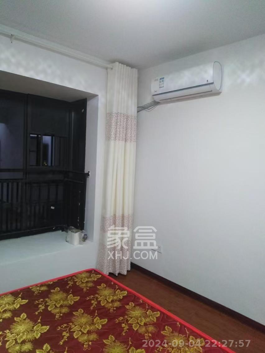 奥凯花园 3室2厅2卫 2500.0元/月 奥凯花园 3室2厅2卫 2500.0元/月室内图