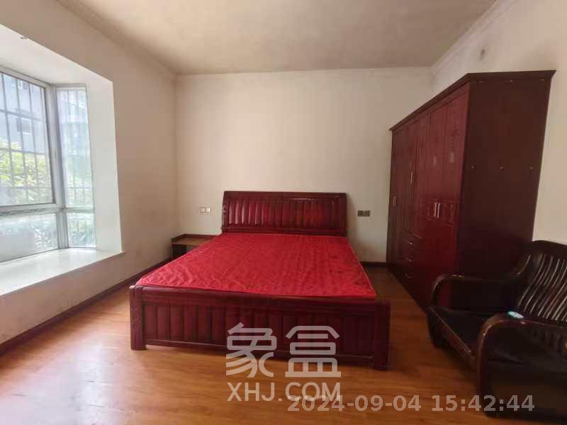 锑都家园  3室2厅2卫   1500.00元/月室内图