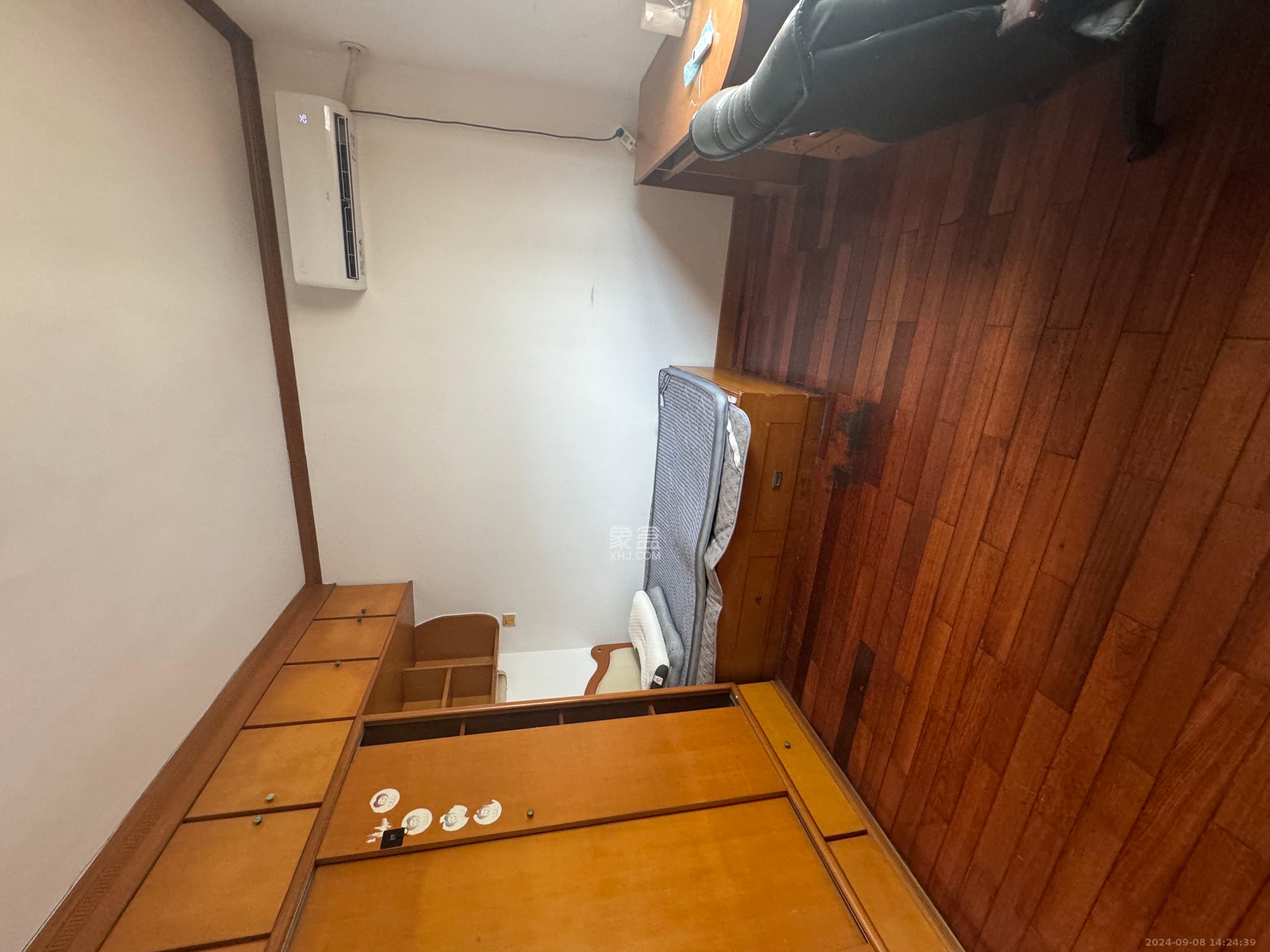 清水塘菜市场  2室1厅1卫   1600.00元/月室内图