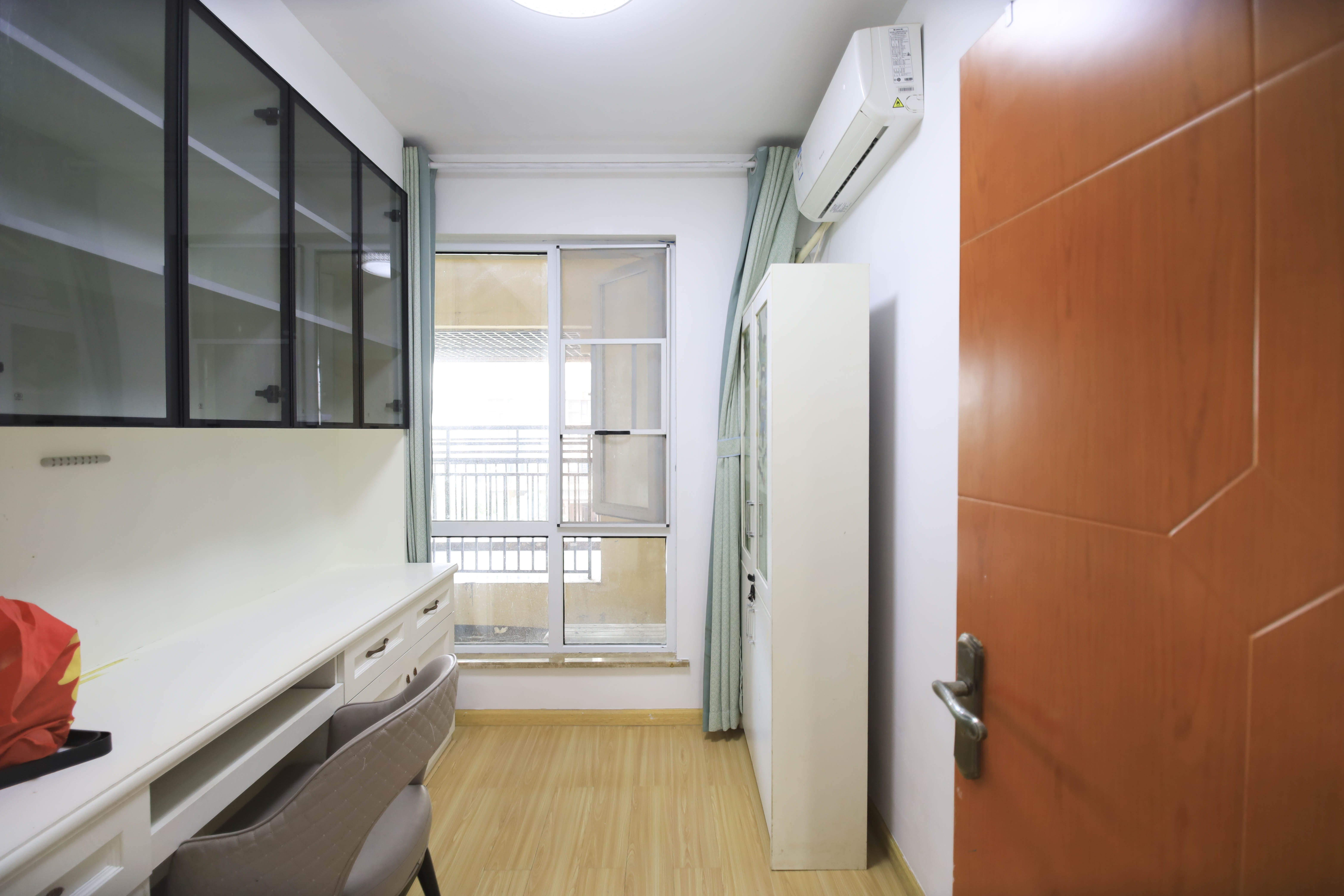 蓝光幸福满庭 3室2厅1卫 68.0万 蓝光幸福满庭 3室2厅1卫 68.0万其他