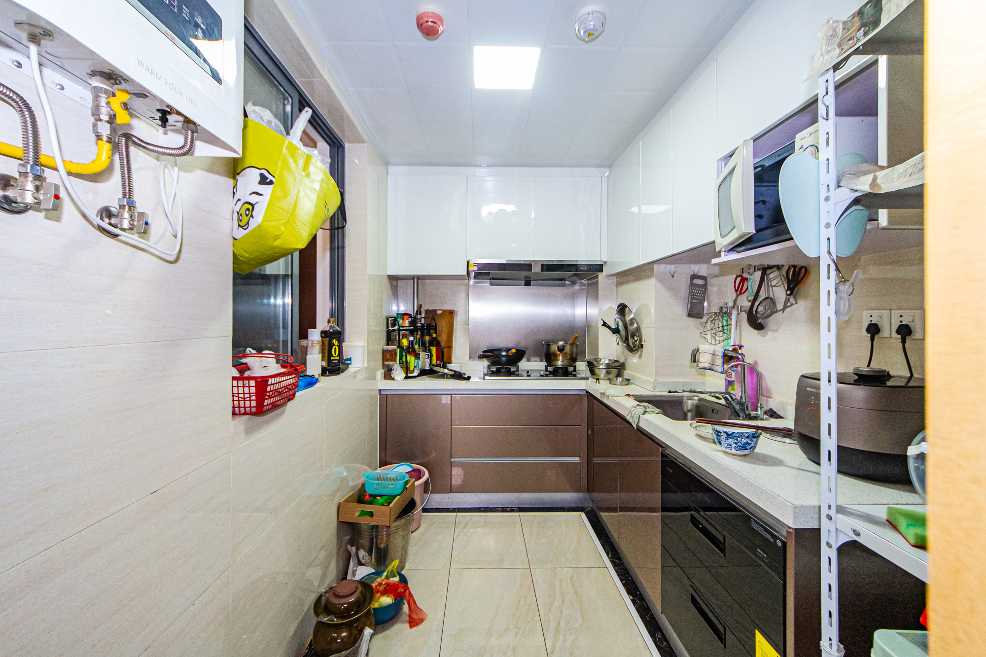 珠江好世界  3室2厅1卫    112.0万厨房