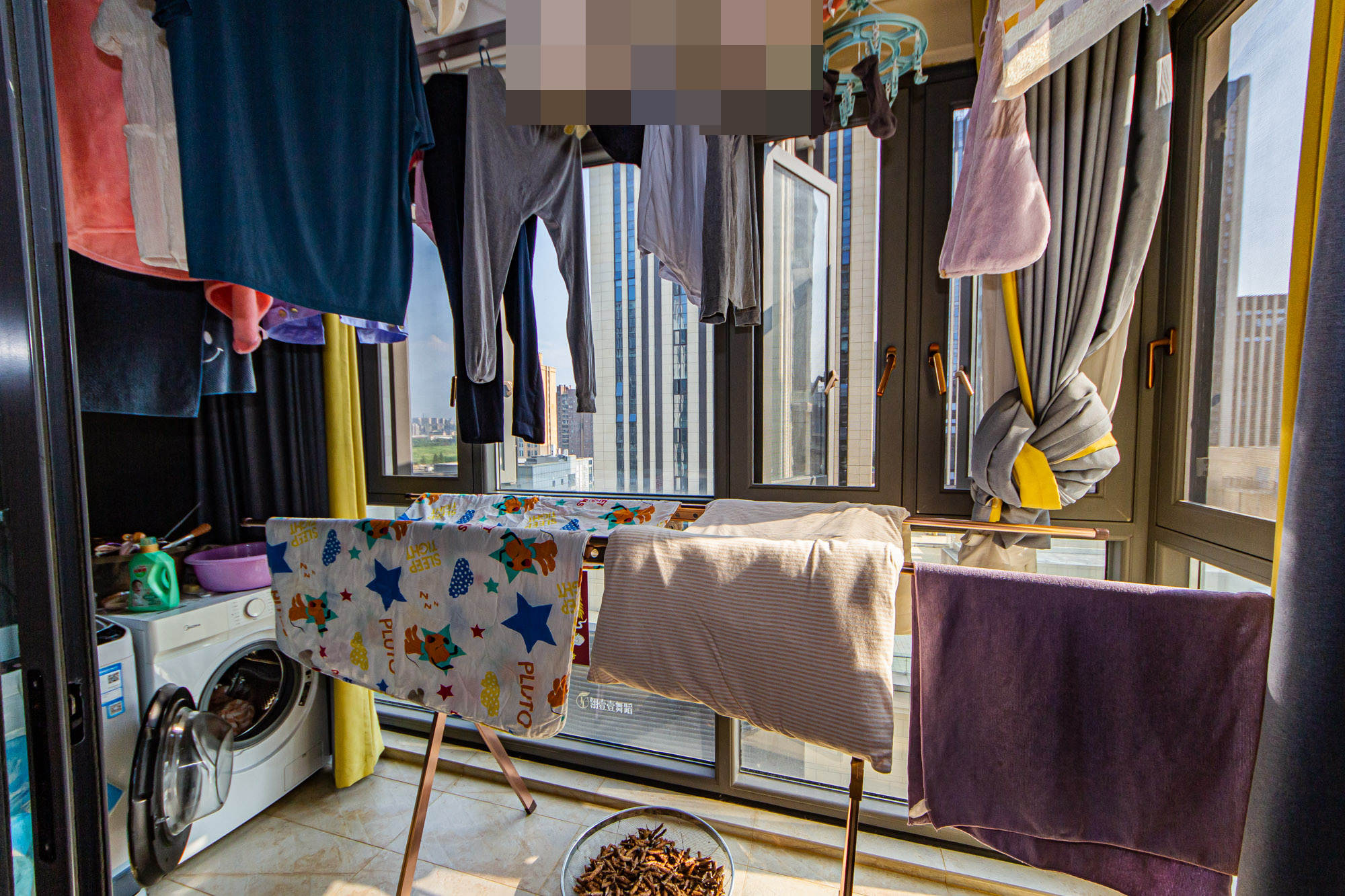 珠江好世界  3室2厅1卫    112.0万阳台