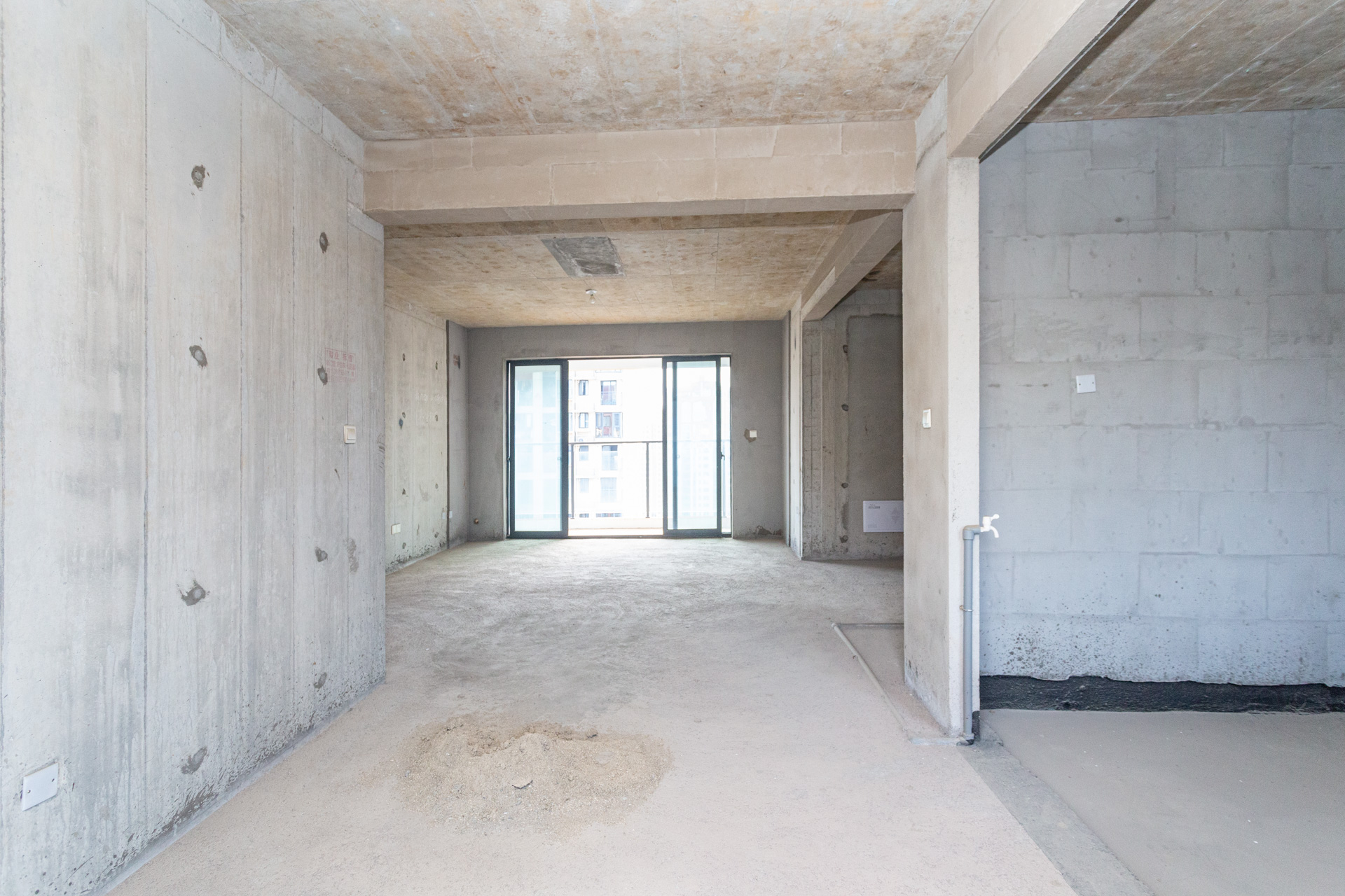 顺舟旺城 4室2厅2卫 95.0万 顺舟旺城 4室2厅2卫 95.0万客厅