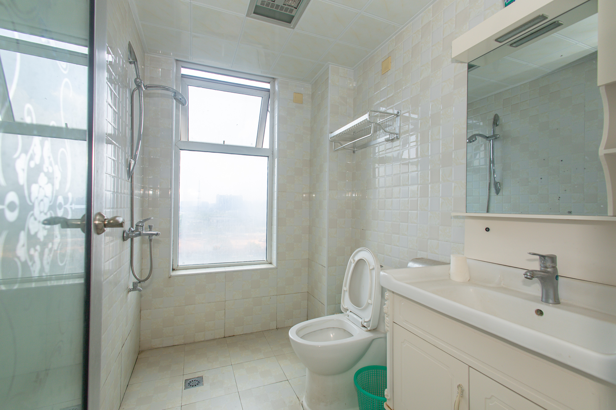 金科时代中心 1室0厅0卫 79.8万 金科时代中心 1室0厅0卫 79.8万卫生间