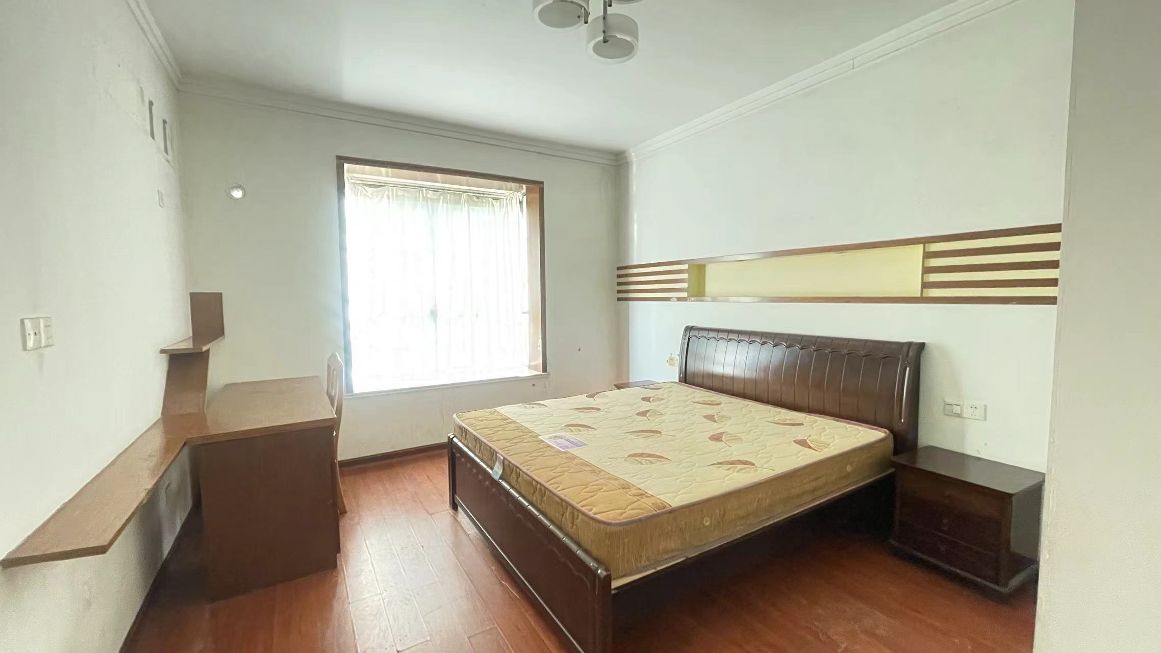 枫林绿洲  4室2厅2卫    48.0万 枫林绿洲  4室2厅2卫    48.0万室内图