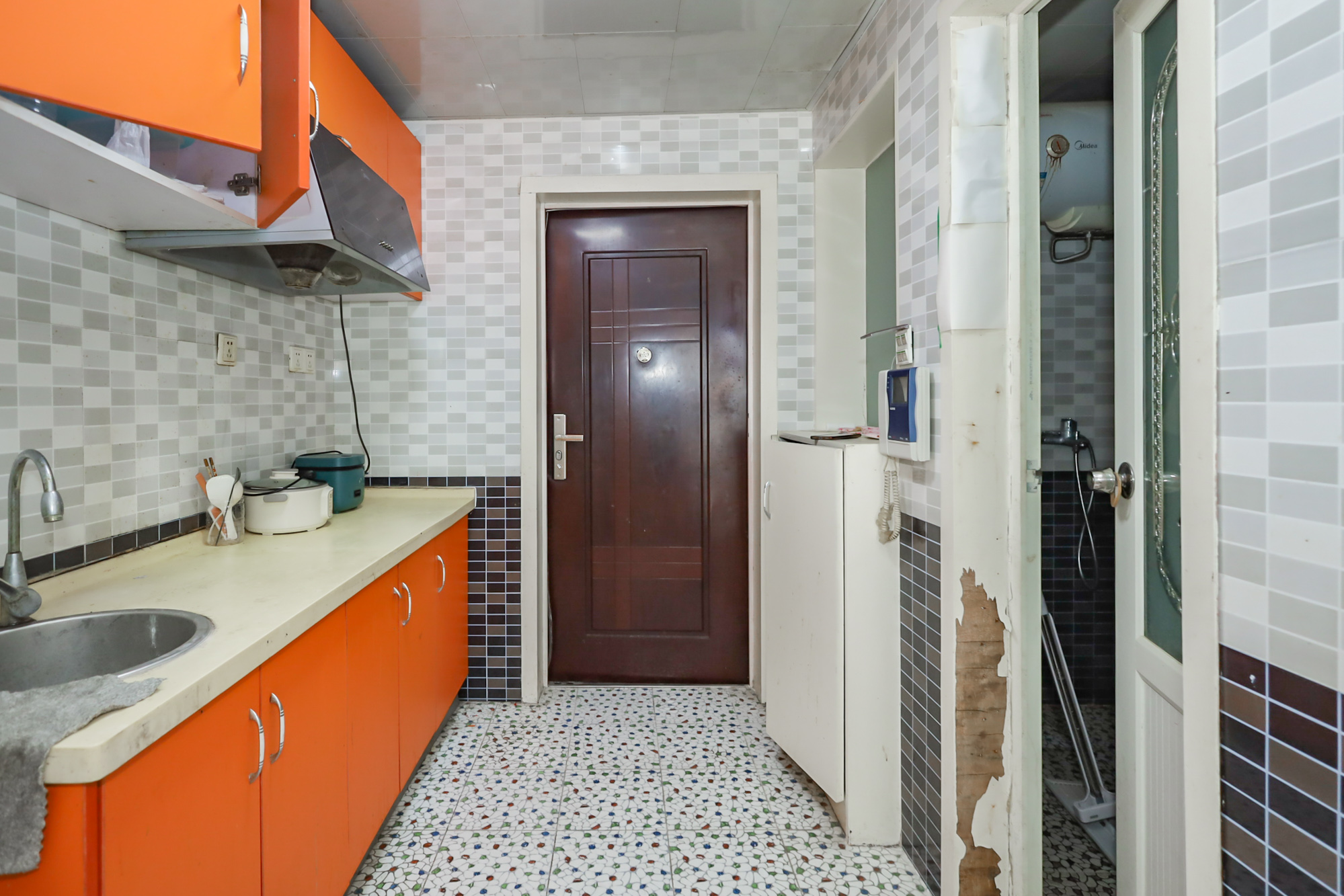 美林银谷  1室1厅1卫    29.6万 美林银谷  1室1厅1卫    29.6万厨房