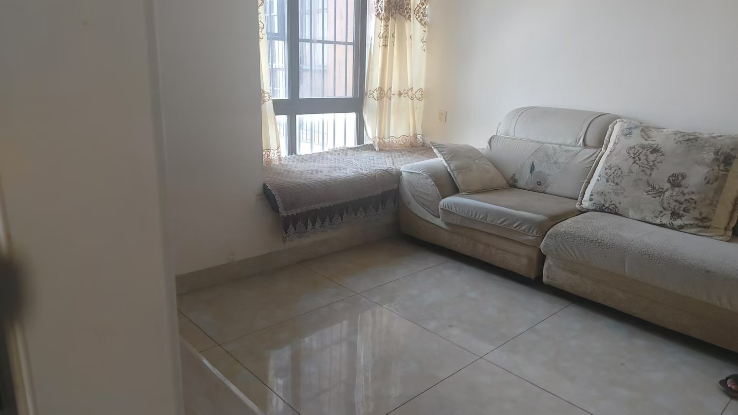 荷塘观邸 2室1厅1卫 36.8万 荷塘观邸 2室1厅1卫 36.8万室内图