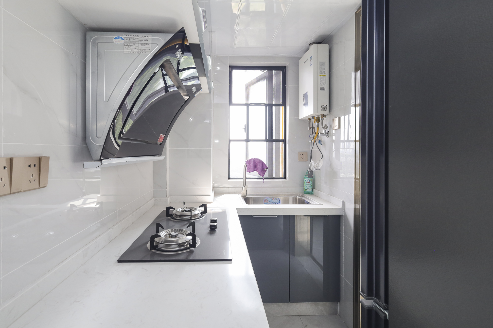 金地兰亭樾  2室1厅1卫    39.0万厨房