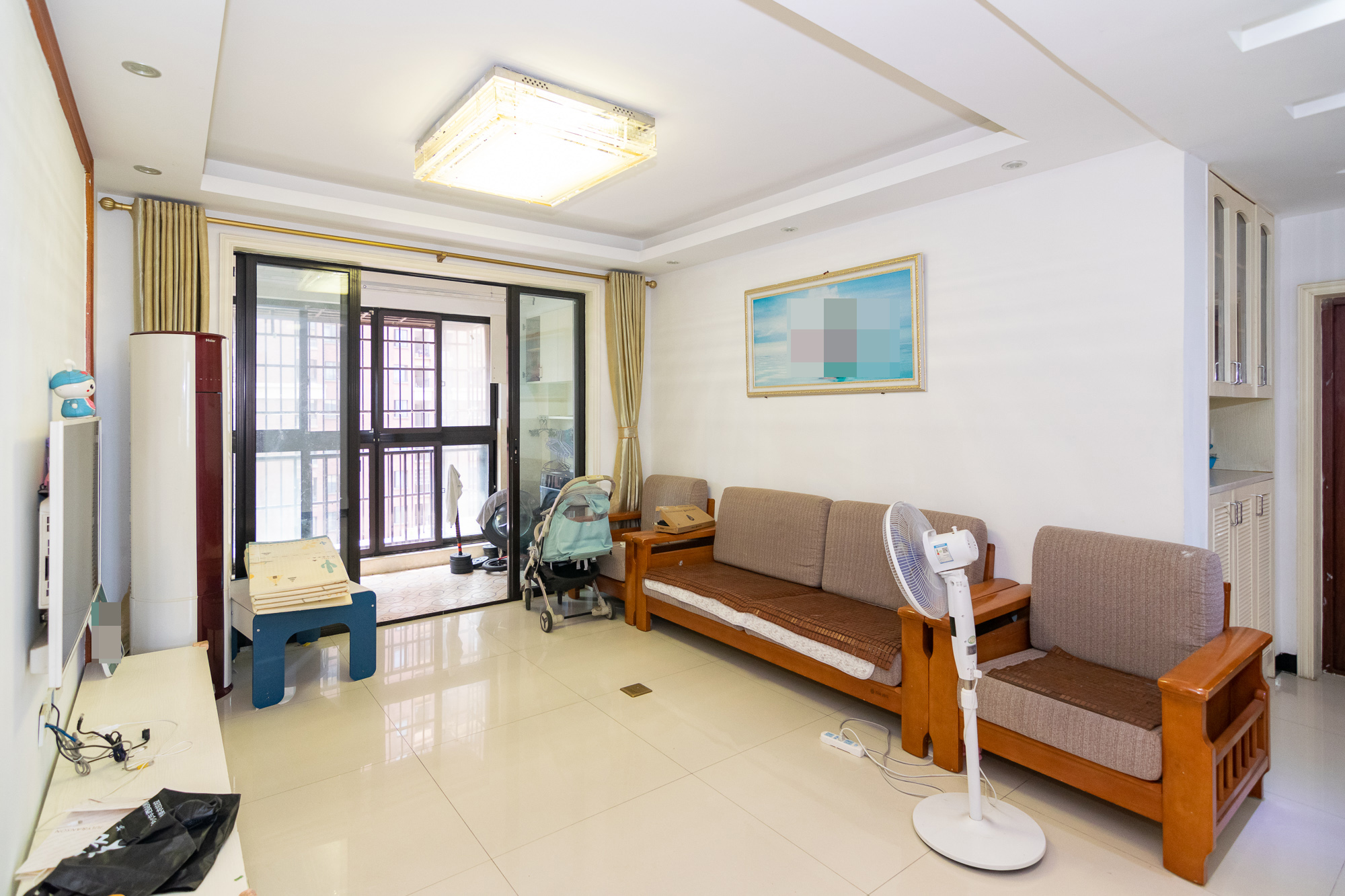 新城国际花都 3室2厅1卫 62.0万 新城国际花都 3室2厅1卫 62.0万客厅