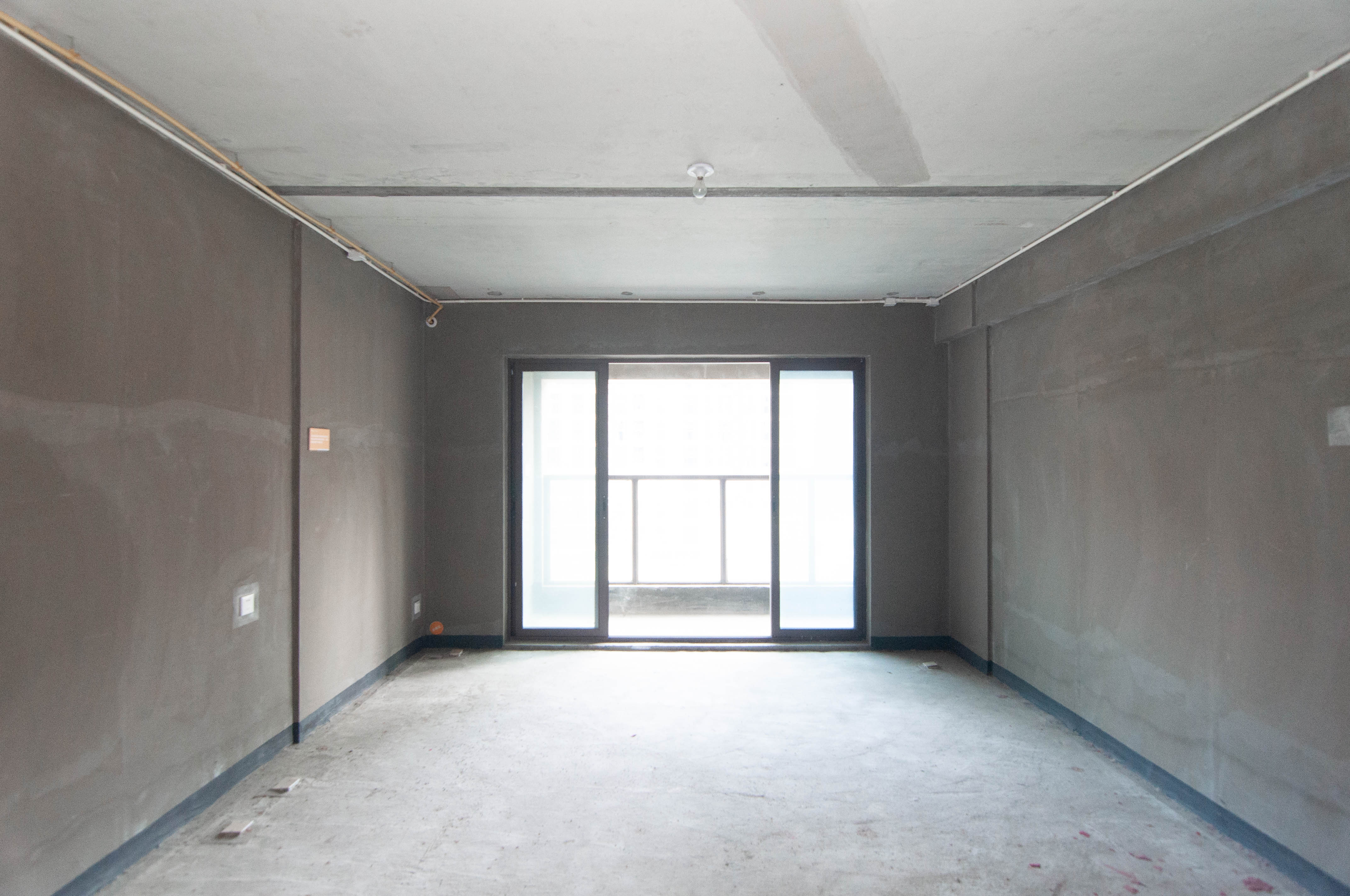 华润琨瑜府 4室3厅2卫 208.0万 华润琨瑜府 4室3厅2卫 208.0万客厅