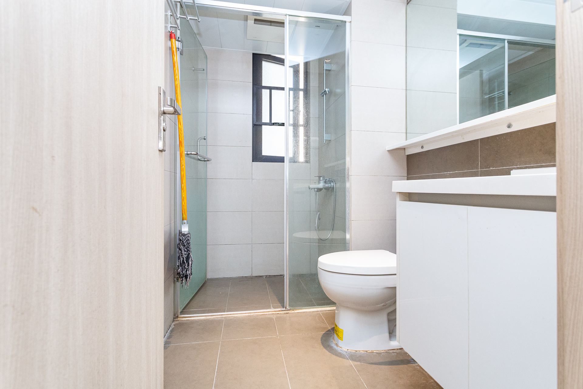 时代倾城五期 2室2厅1卫 75.0万 时代倾城五期 2室2厅1卫 75.0万卫生间