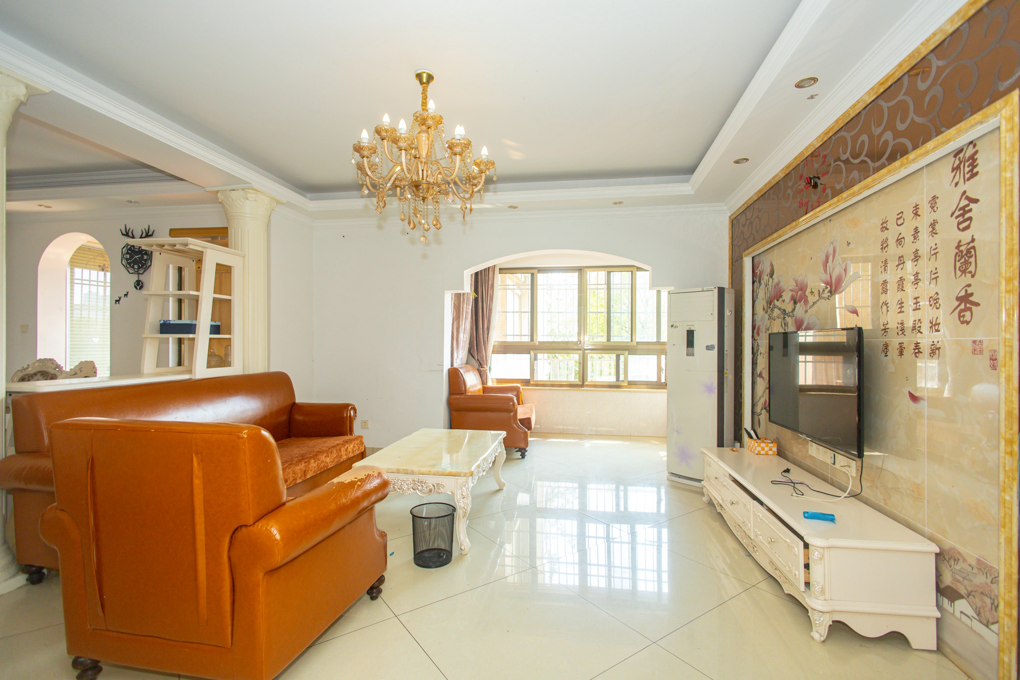 碧桂园威尼斯城 3室2厅2卫 69.8万 碧桂园威尼斯城 3室2厅2卫 69.8万客厅