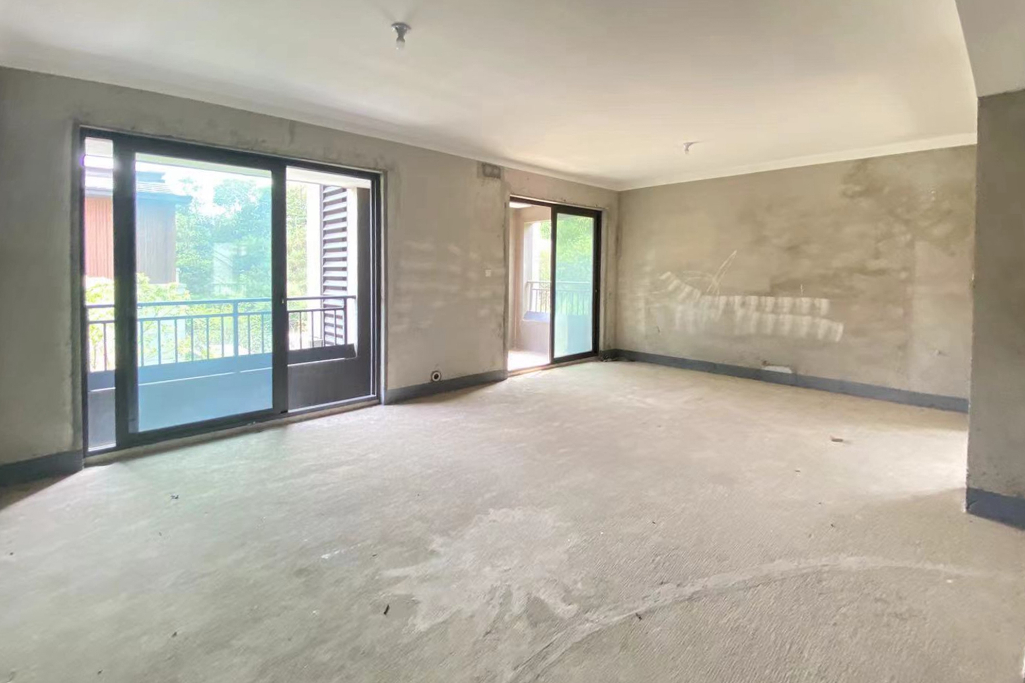 长沙院子  4室2厅2卫    140.0万 长沙院子  4室2厅2卫    140.0万