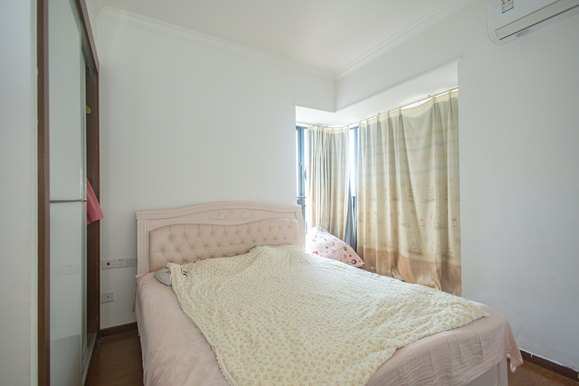 旺德府恺悦国际 3室2厅1卫 71.0万 旺德府恺悦国际 3室2厅1卫 71.0万卧室