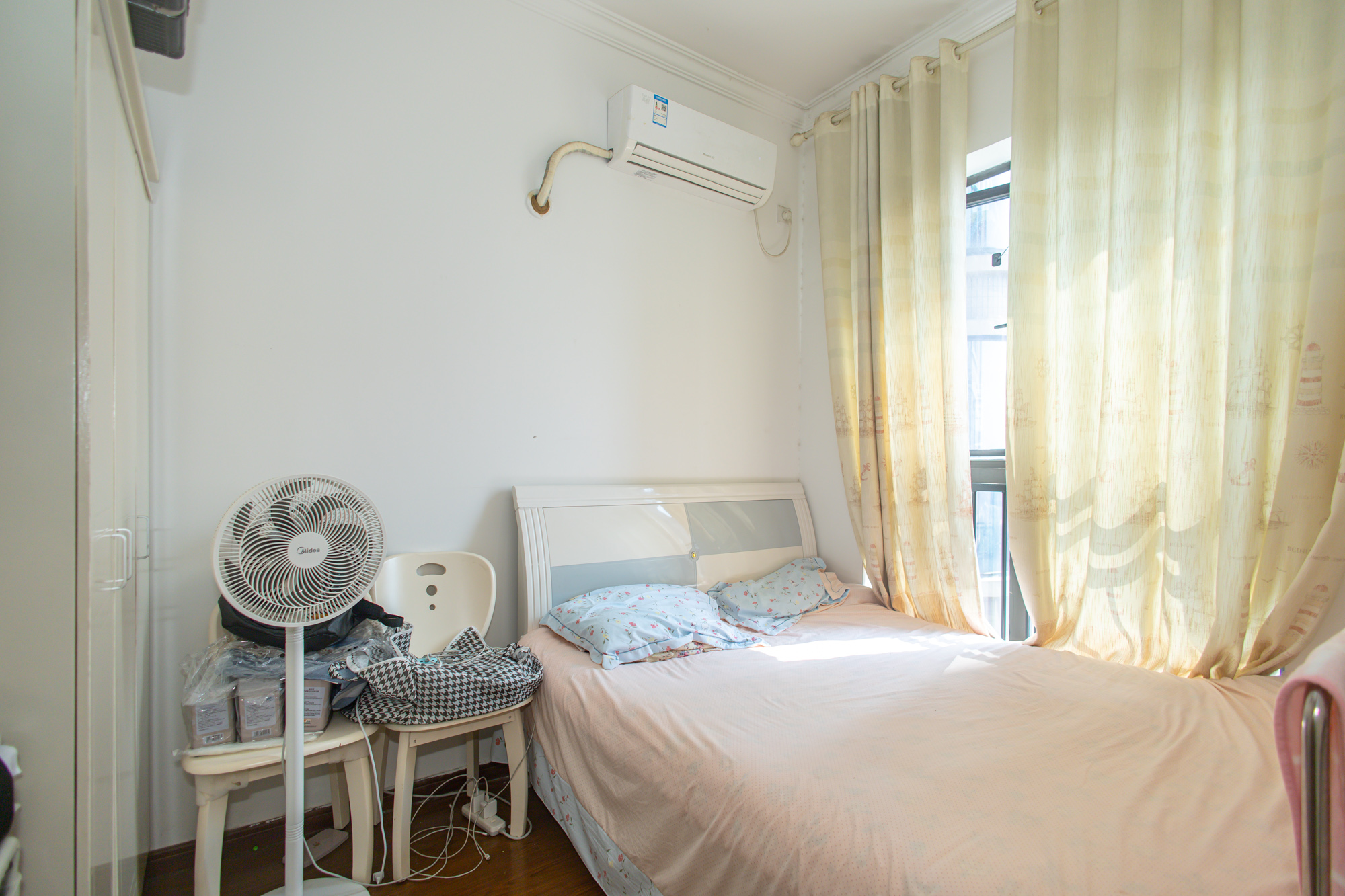 旺德府恺悦国际 3室2厅1卫 71.0万 旺德府恺悦国际 3室2厅1卫 71.0万卧室