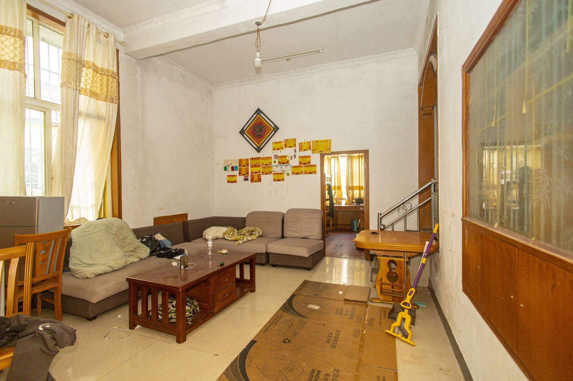 领秀星城(领秀新城)  2室2厅1卫    46.8万 领秀星城(领秀新城)  2室2厅1卫    46.8万客厅