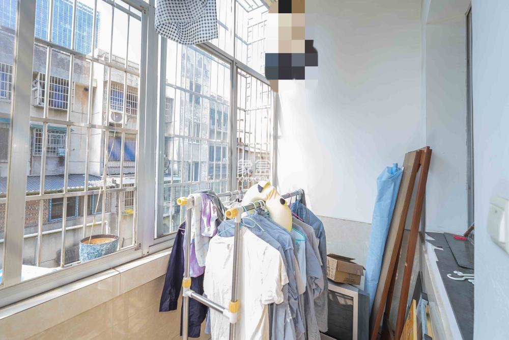 省水院宿舍  2室1廳1衛(wèi)   55.00萬
