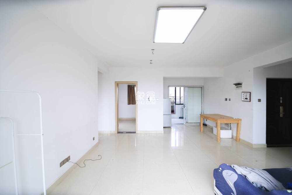 五矿万境水岸一期（万境水岸嘉苑）  3室2厅1卫    95.0万