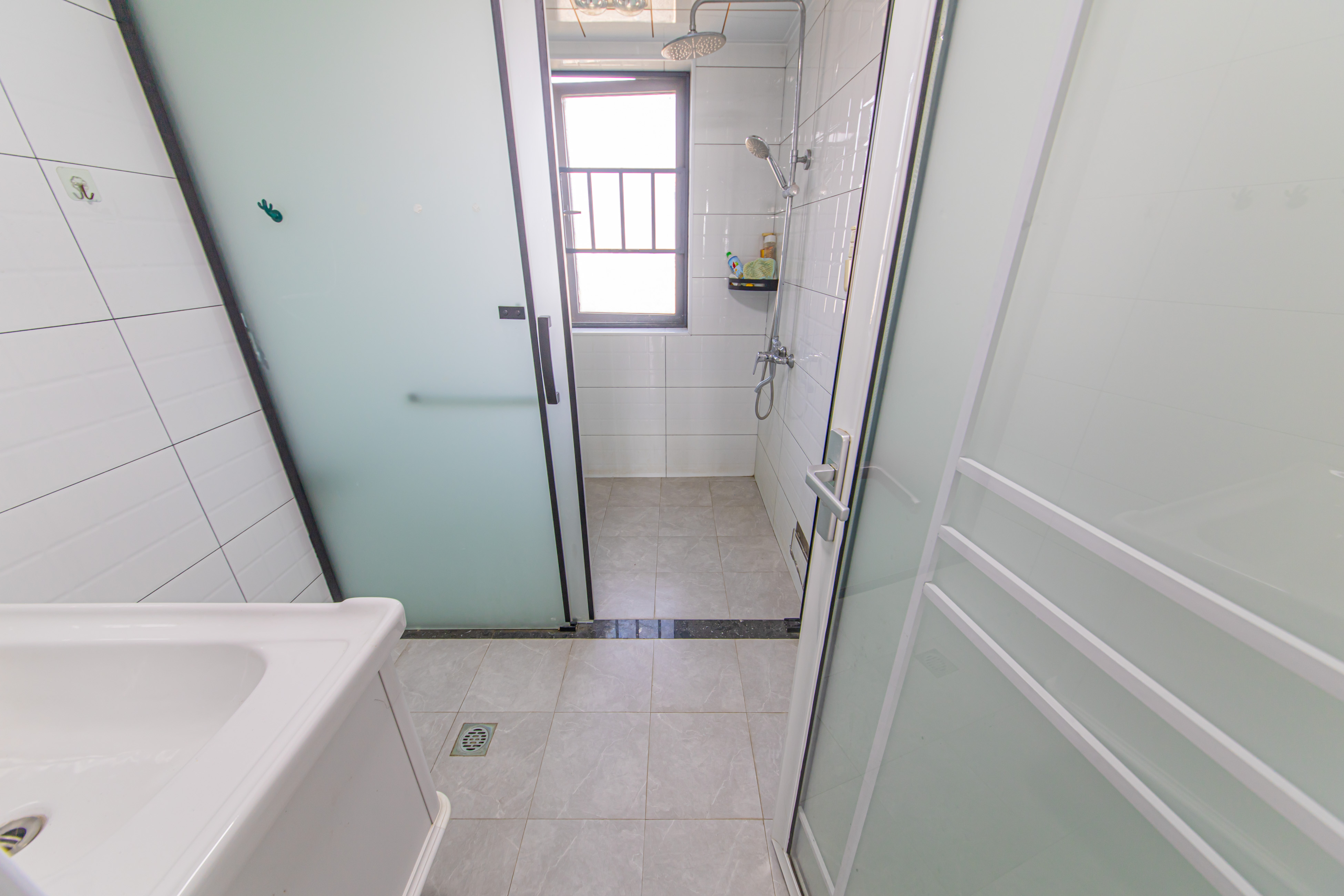 中建芙蓉嘉苑  3室2厅2卫    115.0万卫生间