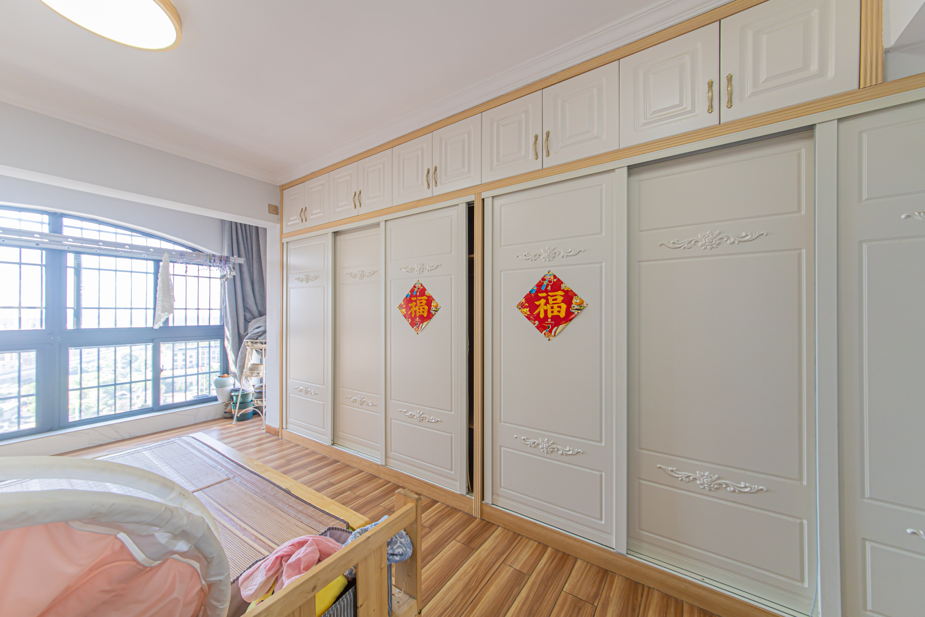 中建芙蓉嘉苑  3室2厅2卫    115.0万卧室