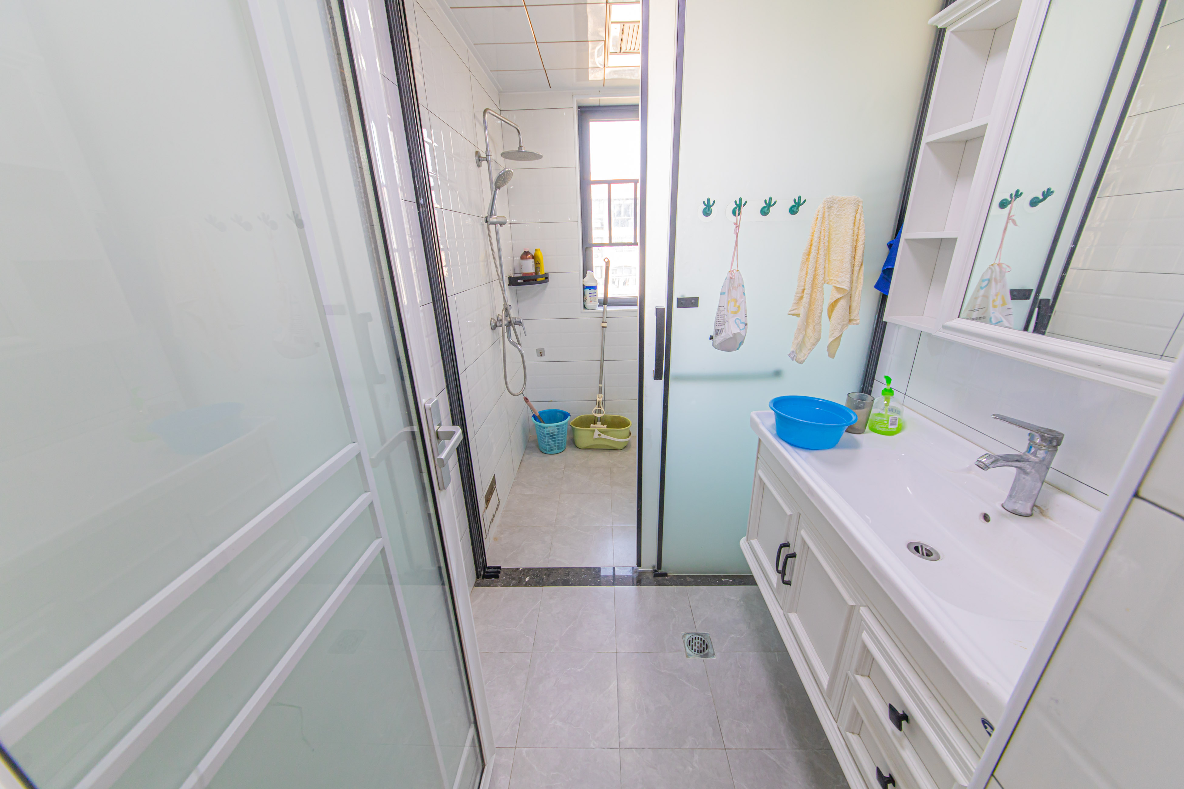 中建芙蓉嘉苑  3室2厅2卫    115.0万卫生间