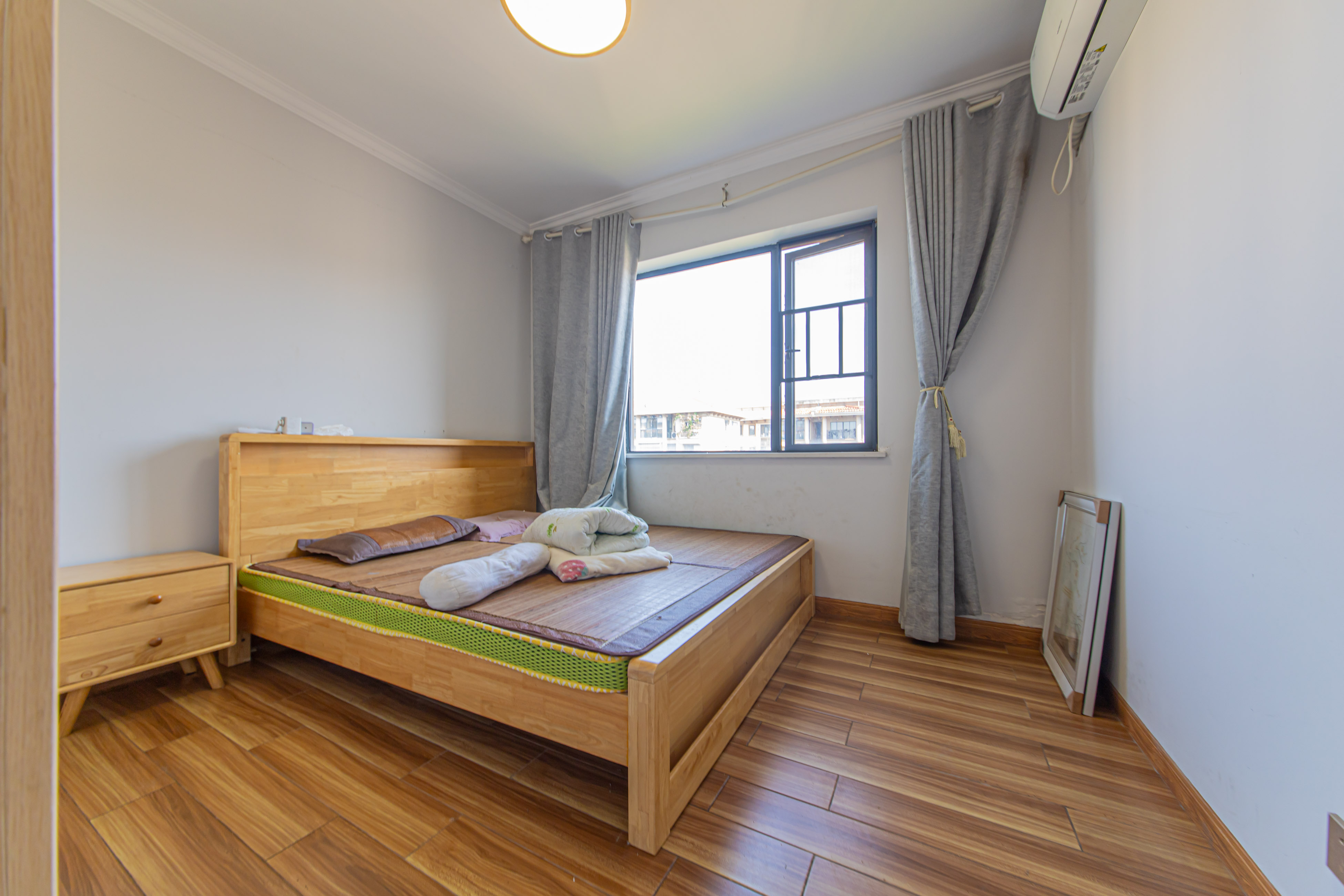 中建芙蓉嘉苑  3室2厅2卫    115.0万卧室