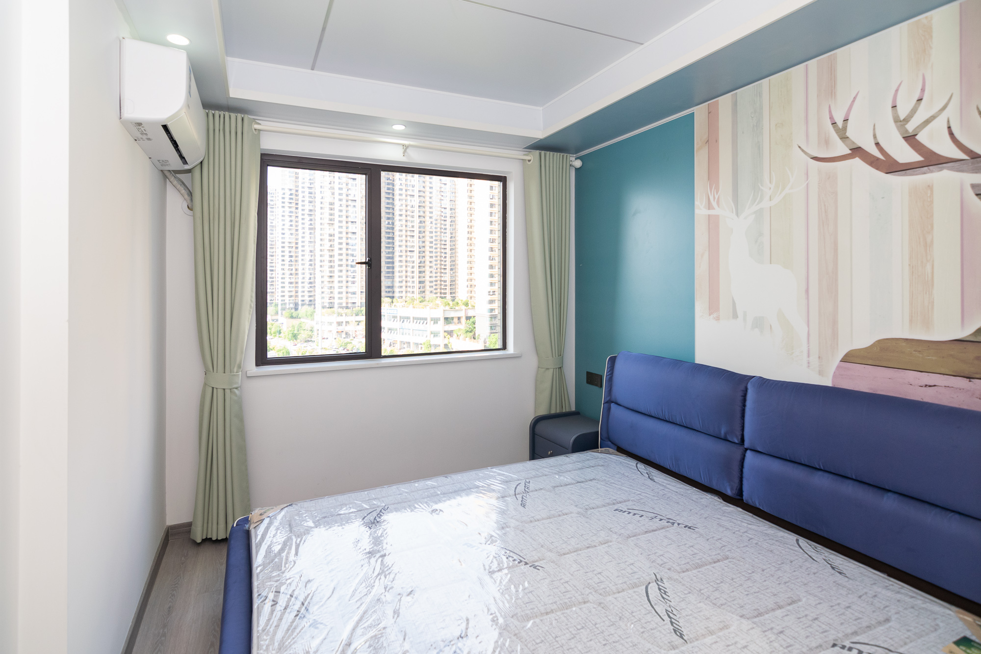 长郡旁牛津街(瑞凯滨江雅苑) 3室2厅2卫 108.8万 长郡旁牛津街(瑞凯滨江雅苑) 3室2厅2卫 108.8万卧室